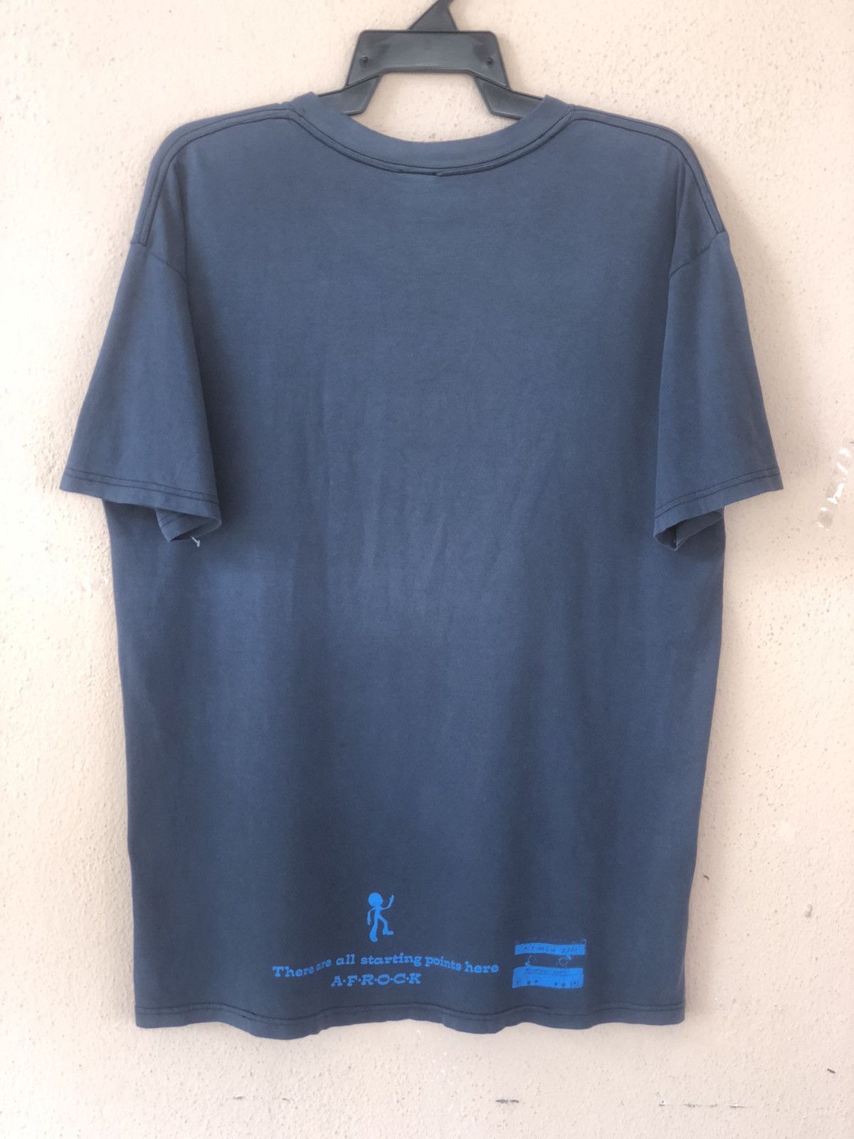 Band Tees × Vintage Vintage AFRO ROCK Rare Faded Tee Size US L / EU 52-54 / 3 - 7 Thumbnail