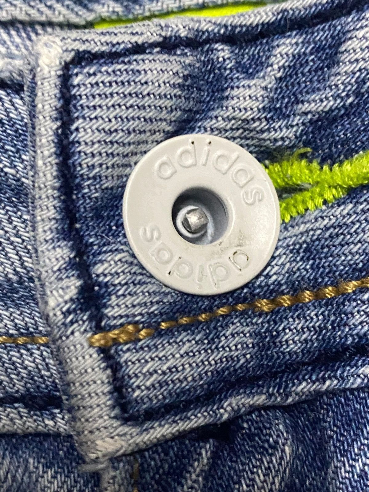 Adidas Vintage Adidas Light Wash Distressed Loose Jeans Size US 33 - 10 Thumbnail