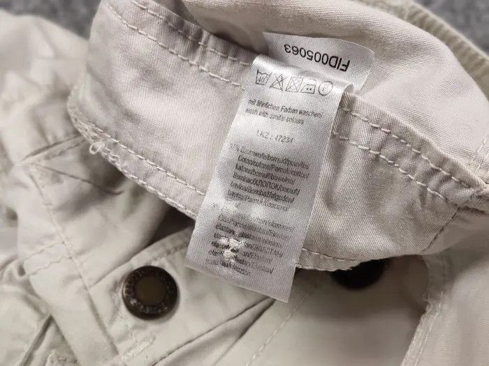 Le Grande Bleu (L.G.B.) Vintage 90's Japanese Baggy Multi Pocket Cargo pants Womens Size 32" / US 10 / IT 46 - 8 Thumbnail