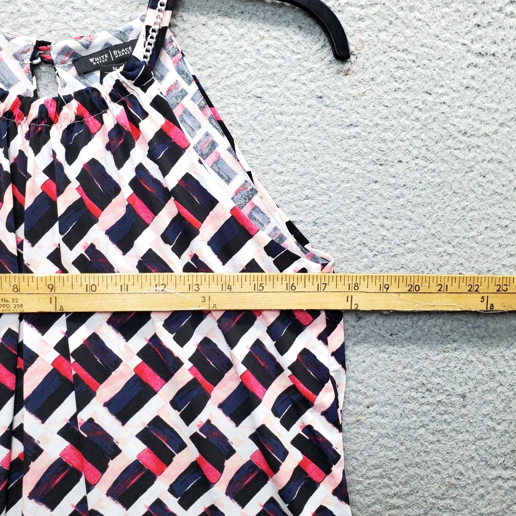 White House Black Market White House Black Market Blouse Womens M Multicolor Patterned Pleated Keyhole Back Shirt Adult Womens M Multicolor Geometric Sleeveless Size M / US 6-8 / IT 42-44 - 4 Thumbnail