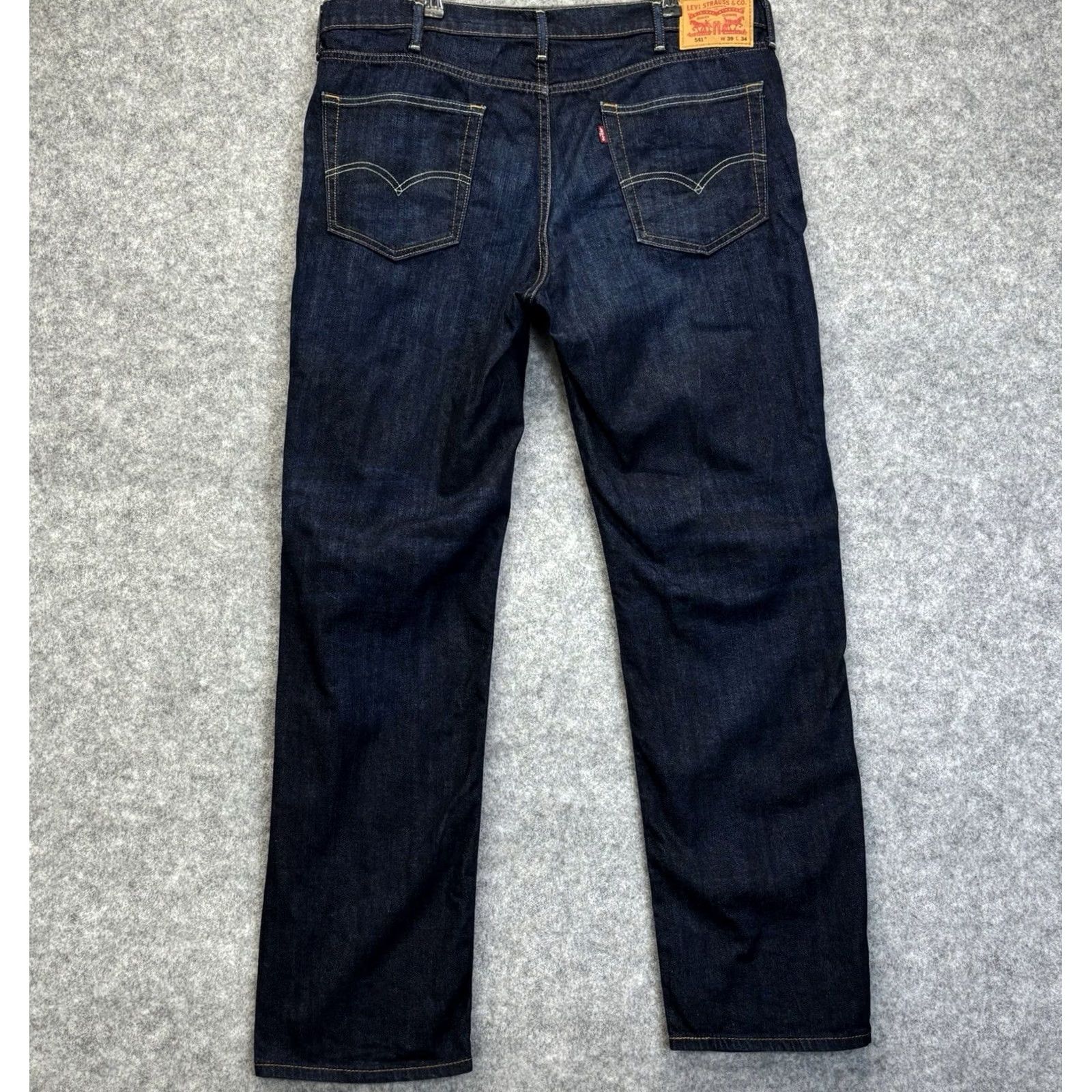 Vintage Levi’s 541 Jeans Athletic Taper W39 L34 Dark Wash Blue Zip Fly Mens Pant Jeans Size US 39 - 2 Thumbnail