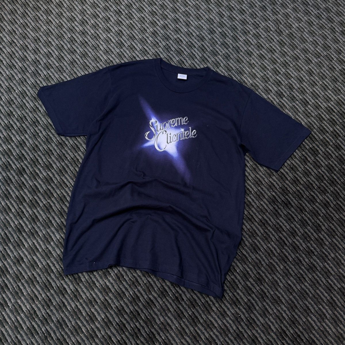 Supreme Supreme Clientele Tee Size US L / EU 52-54 / 3 - 5 Thumbnail