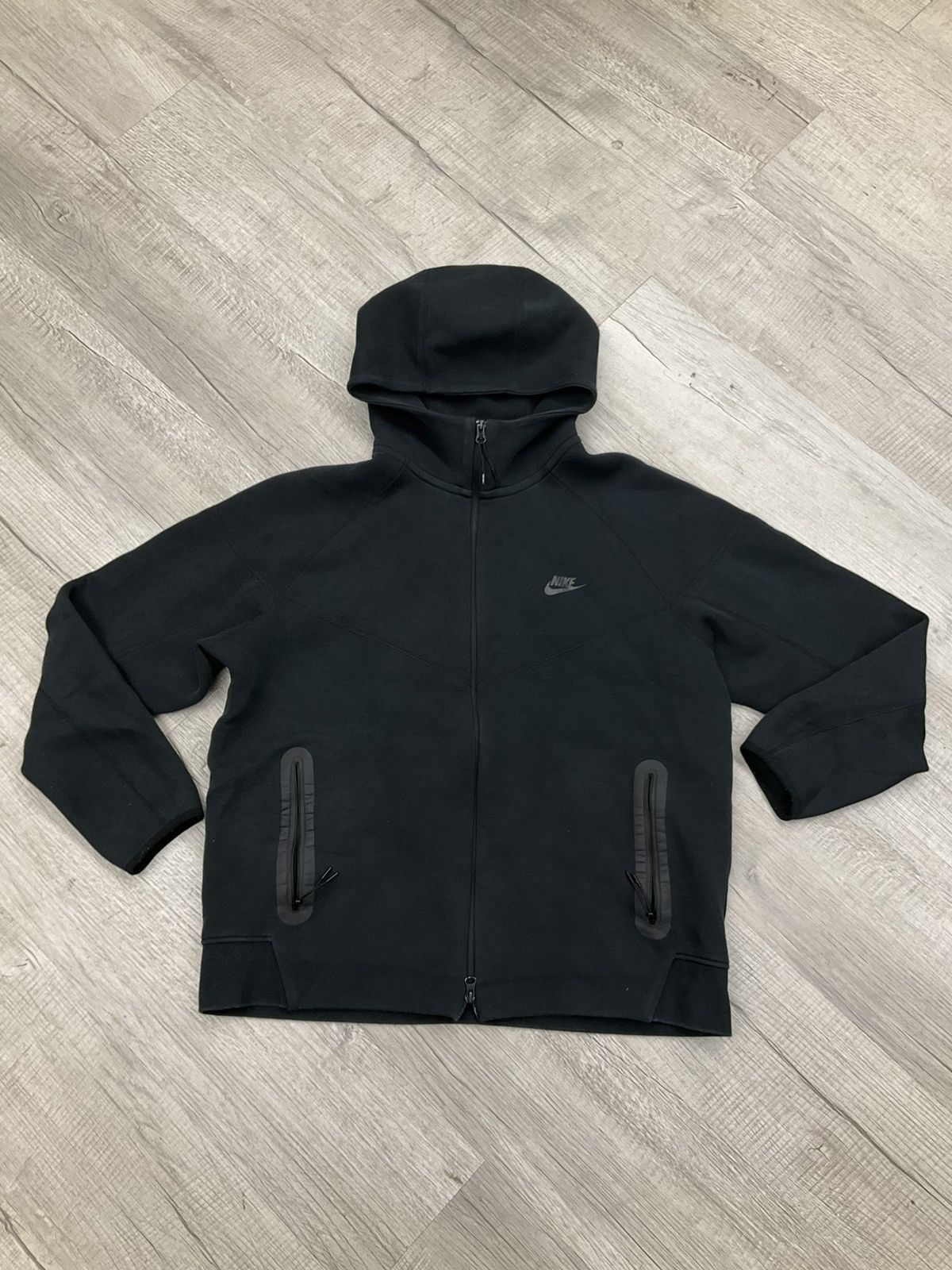 Nike Men's Tech Fleece Windrunner Full-Zip Black Hoodie