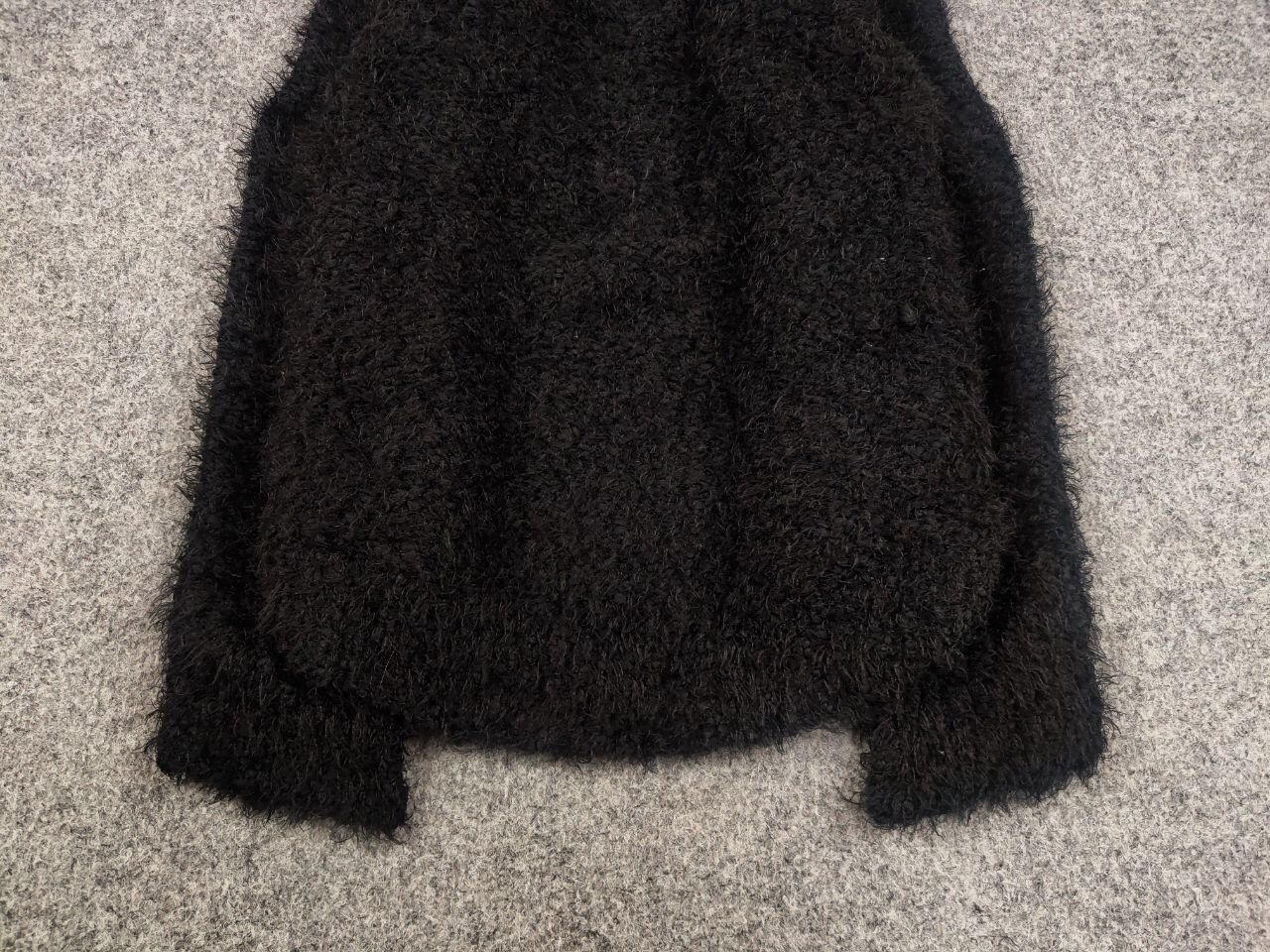 Japanese Brand Vintage Japanese Design Mohair Style fuzzy Sweater Y2K Style Size US M / EU 48-50 / 2 - 9 Thumbnail