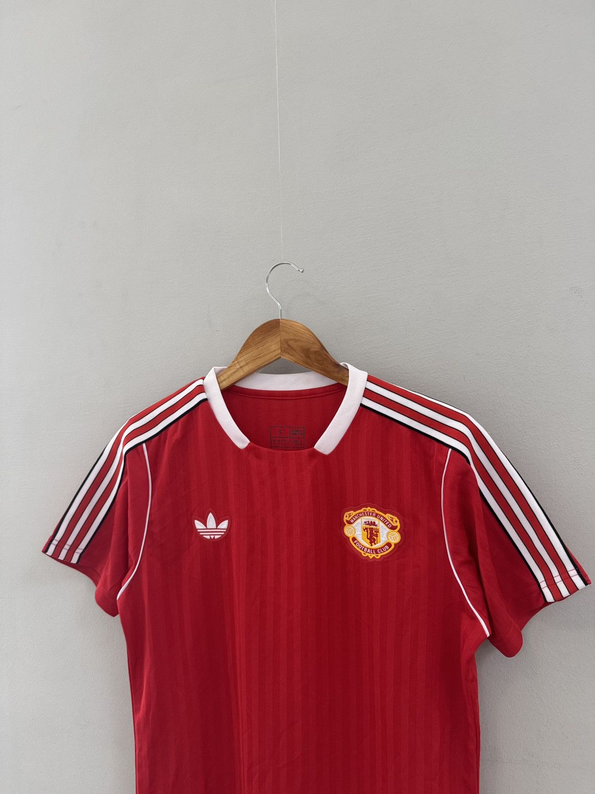 Adidas Manchester United Icon Jersey T-Shirt Size S Size US S / EU 44-46 / 1 - 2 Thumbnail