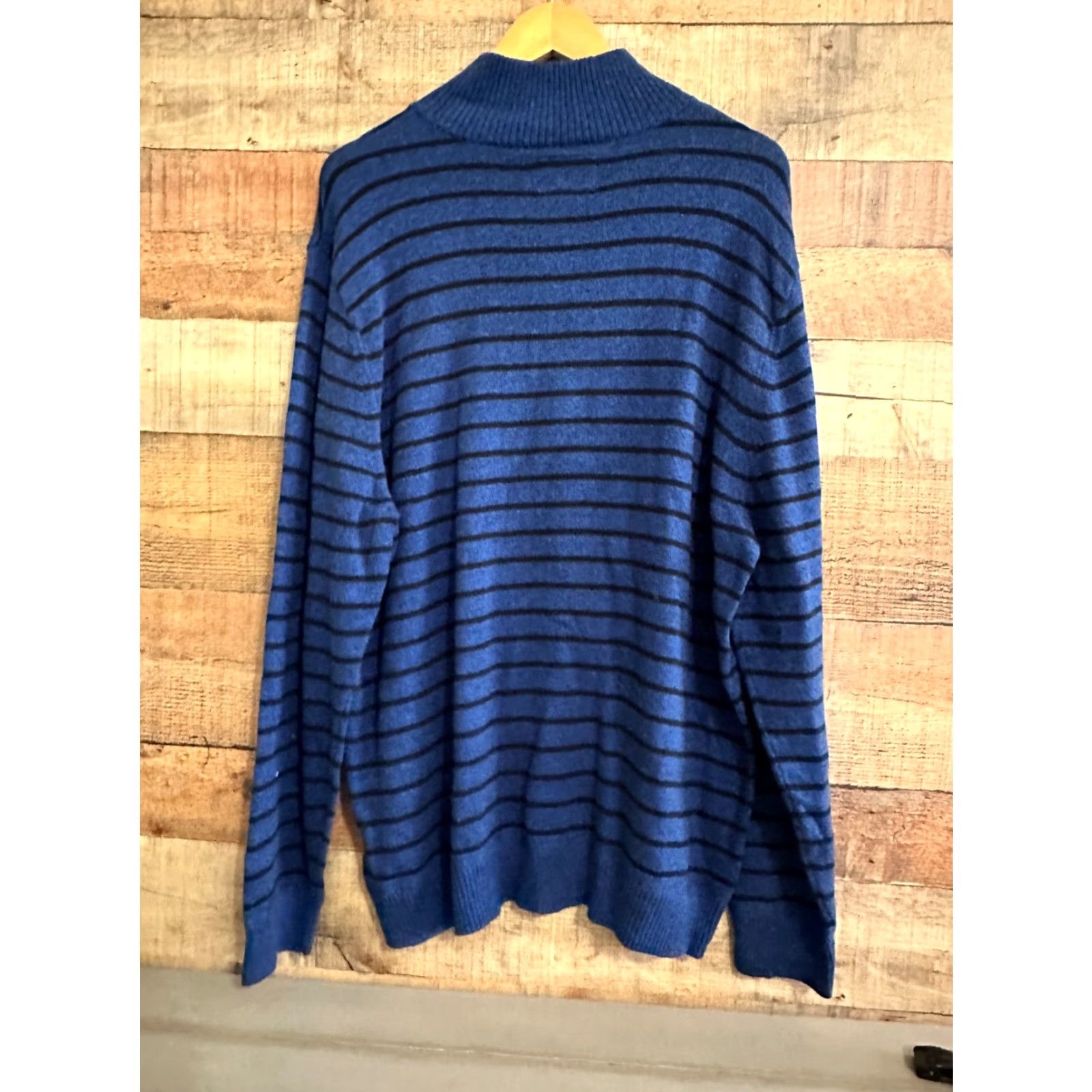 American Eagle Outfitters AMERICAN EAGLE ATHLETIC FIT Blue 1/4 BUTTON PULLOVER SWEATER MENS SZ 2XL NWT Size US XXL / EU 58 / 5 - 2 Thumbnail
