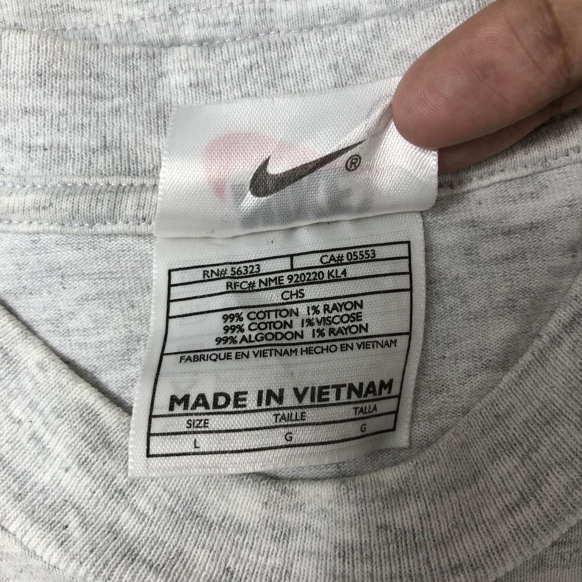 Nike × Vintage Vintage 90s NIKE Long Sleeve Distressed Small Swoosh Size US L / EU 52-54 / 3 - 4 Thumbnail