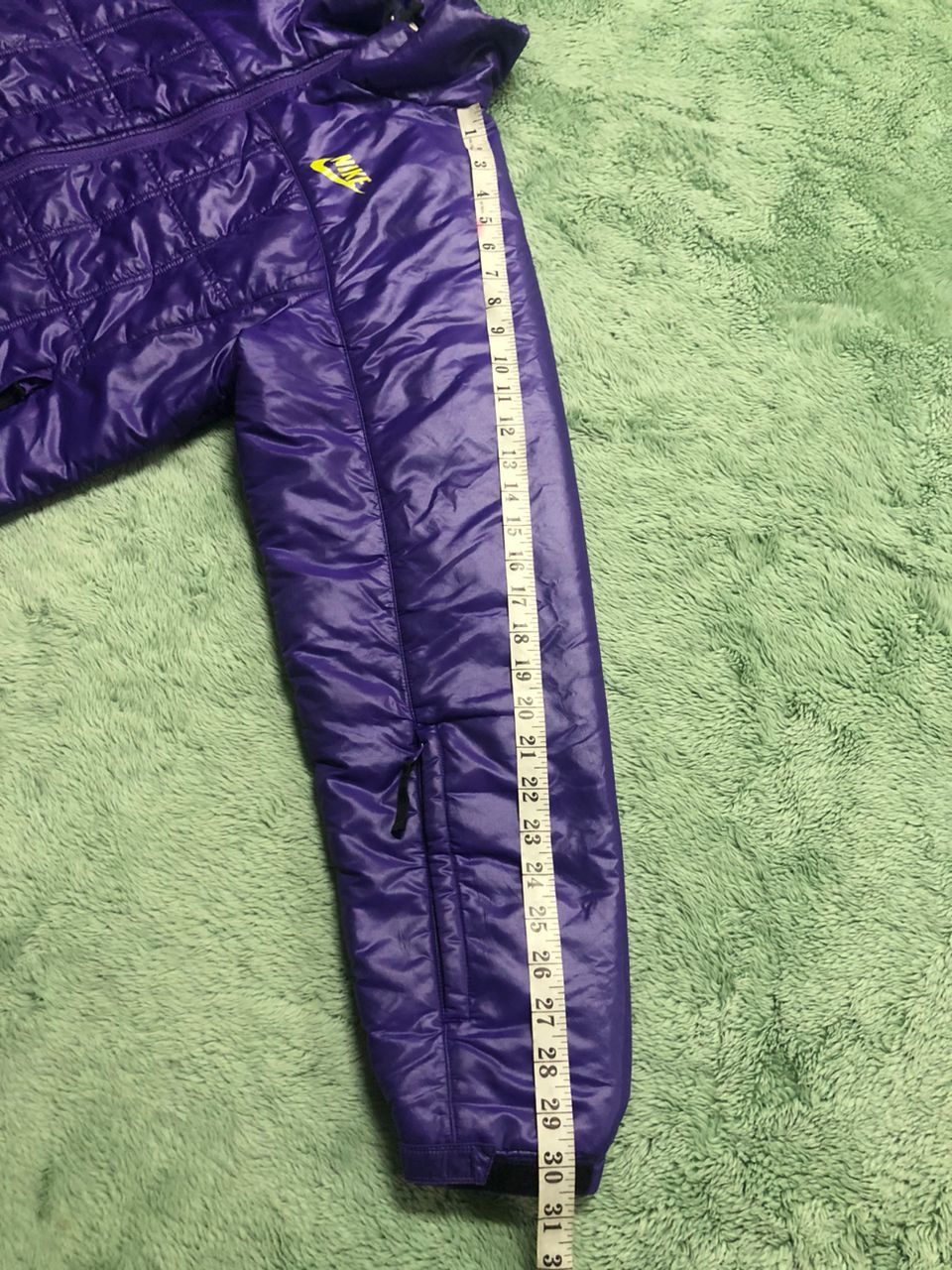 Nike VINTAGE Y2K NIKE LIGHT DOWN JACKET Size US L / EU 52-54 / 3 - 18 Thumbnail