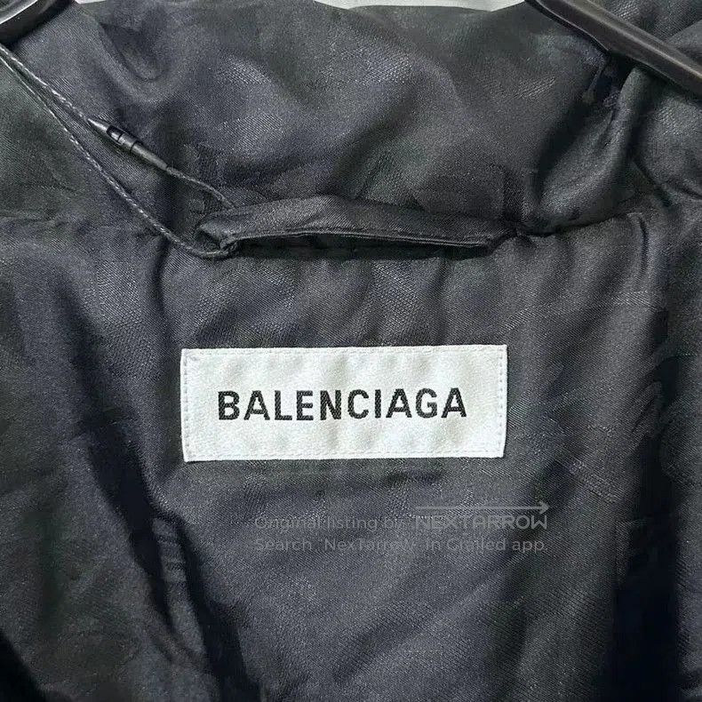 Balenciaga Balenciaga Logo Puffer Coat Black. Size US XS / EU 42 / 0 - 8 Thumbnail