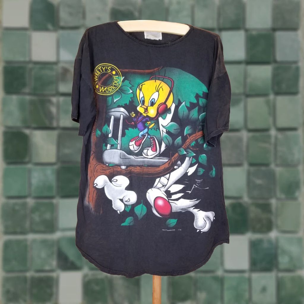 Vintage VINTAGE TWEETY BIRD & SYLVESTER WARNER BROS. BLACK SLEEPSHIRT ONE SIZE Size ONE SIZE - 1 Thumbnail
