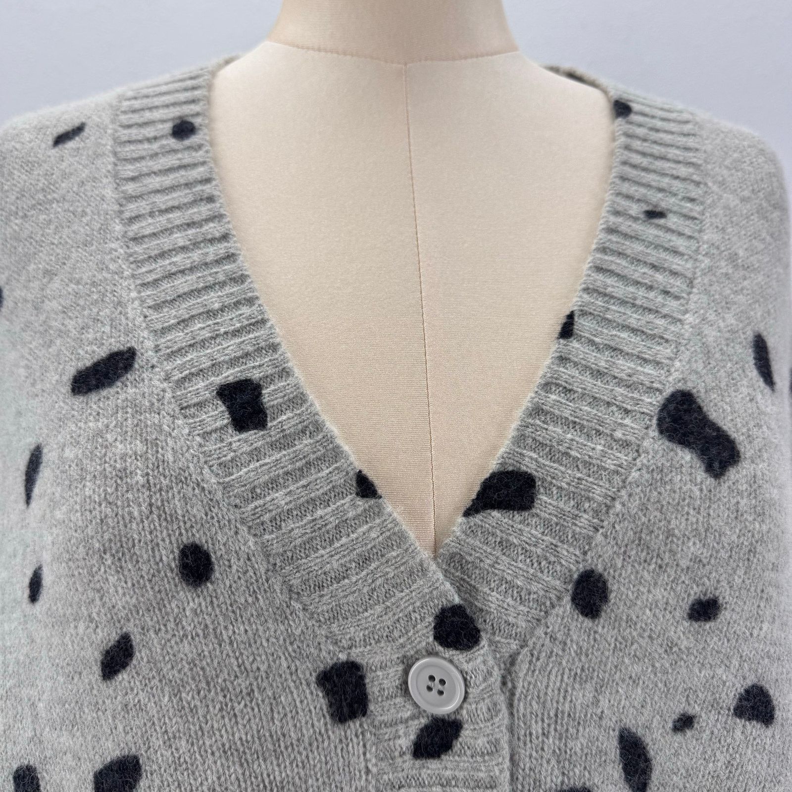 Marina Rinaldi Marina Rinaldi Grey Leopard Wool Blend Cardigan Sweater XL Size 3XL / US 20-22 - 2 Thumbnail