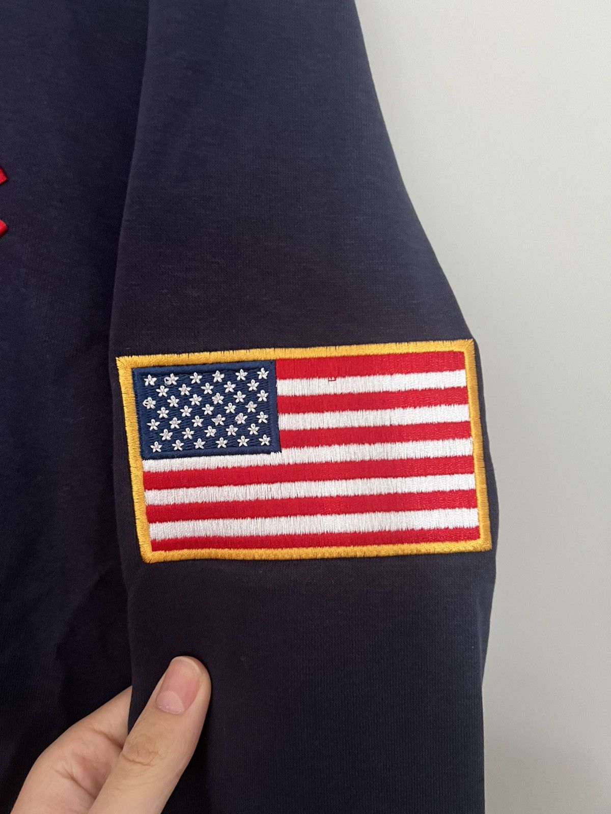 Other Quarter Zip of Economist Jeffrey Epstein souveniur, USA flag Size US M / EU 48-50 / 2 - 5 Thumbnail