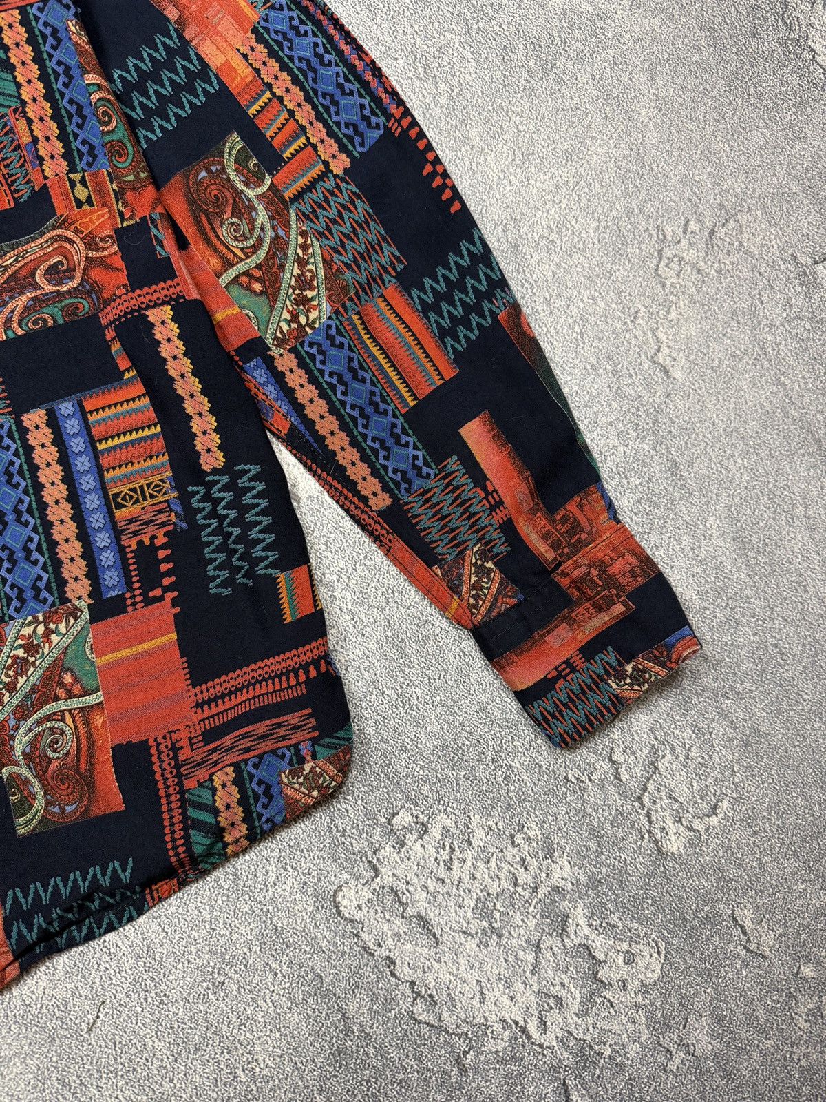 Dolce & Gabbana Dolce & Gabbana Royal Print Multicolor Shirt Size US M / EU 48-50 / 2 - 3 Thumbnail