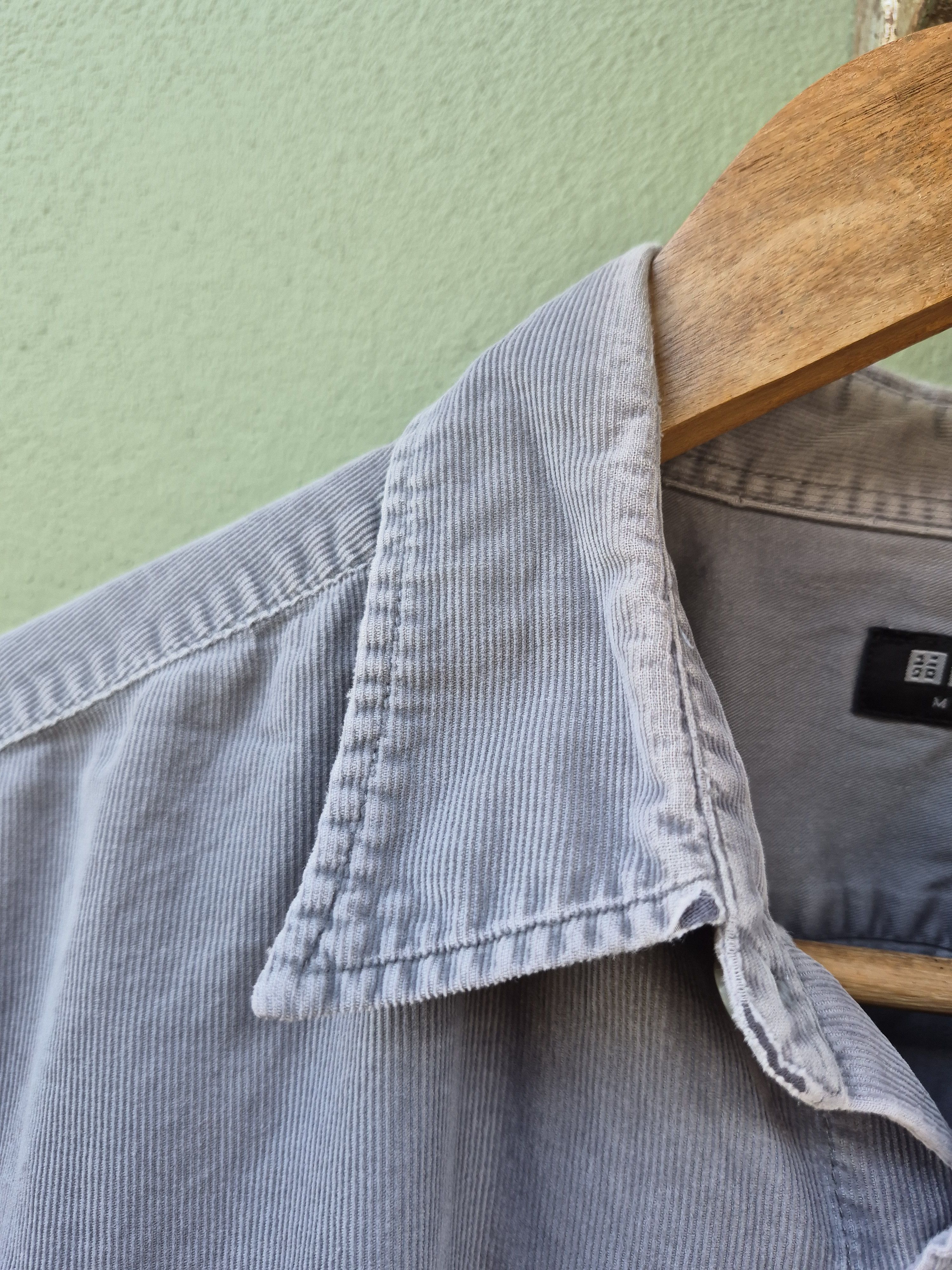Japanese Brand × Uniqlo 🔥 Uniqlo Corduroy Button Up Casual Shirt Size US M / EU 48-50 / 2 - 4 Thumbnail