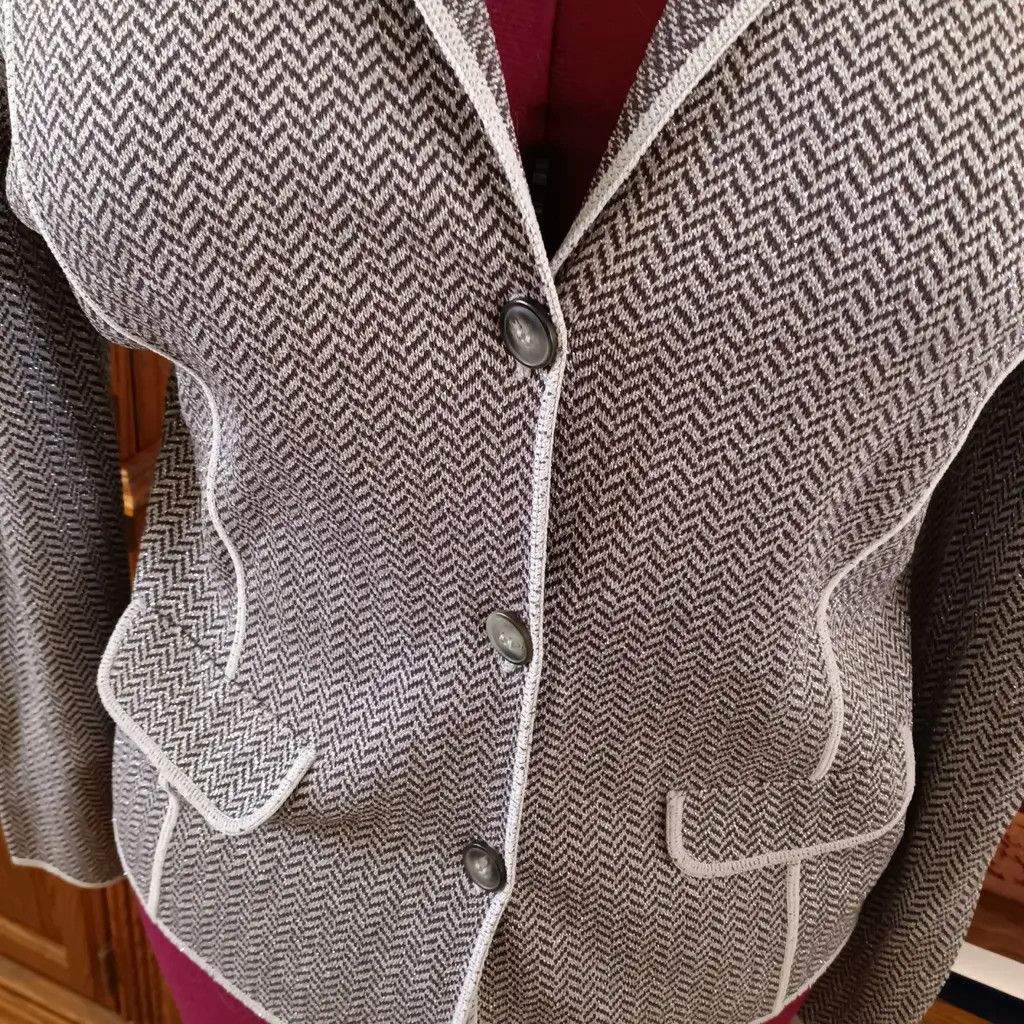 Other Jones New York Herringbone Sculpted Knit Blazer Size M / US 6-8 / IT 42-44 - 2 Thumbnail