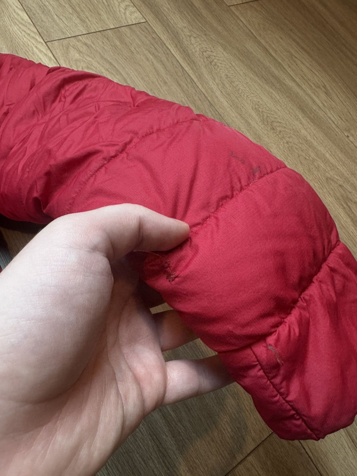 Arc'teryx Vintage ARCTERYX Puffer Duck Down Classic Rare jacket Size M / US 6-8 / IT 42-44 - 13 Thumbnail
