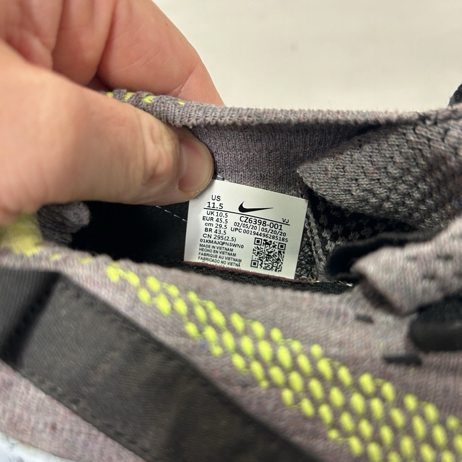 Nike Nike Space Hippie 04 “Gray Volt” Size US 11.5 / EU 44-45 - 8 Thumbnail