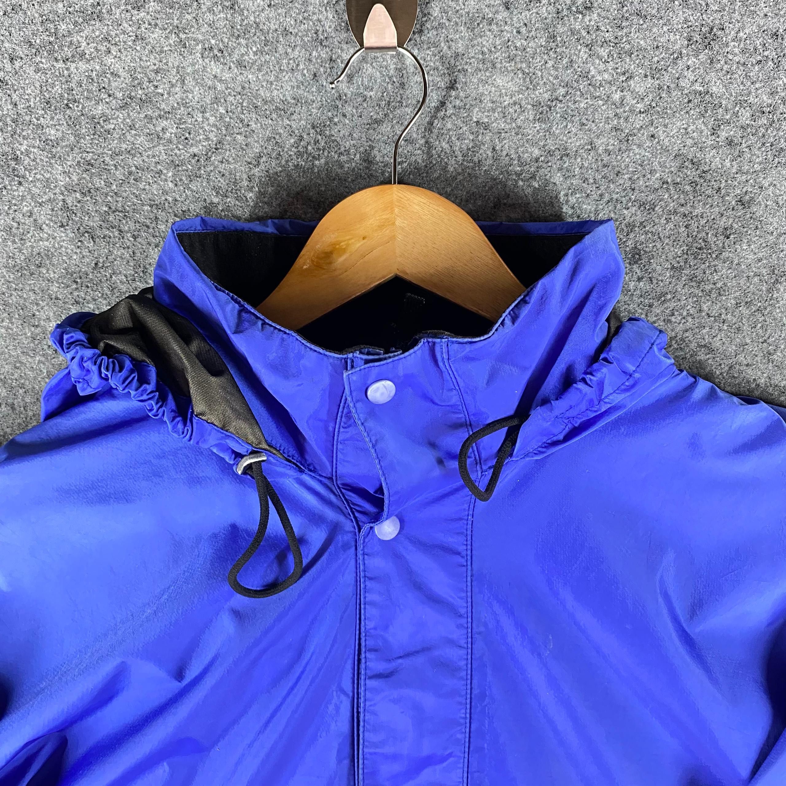 Montbell Vintage Montbell Light Hoodies Jacket Size US M / EU 48-50 / 2 - 10 Thumbnail