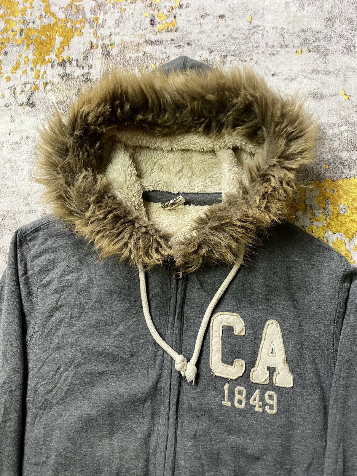 If Six Was Nine × Japanese Brand × Le Grande Bleu (L.G.B.) Japanes Who.a.u Fur Hoodie Sherpa Ifsix lgb style Size US L / EU 52-54 / 3 - 2 Thumbnail