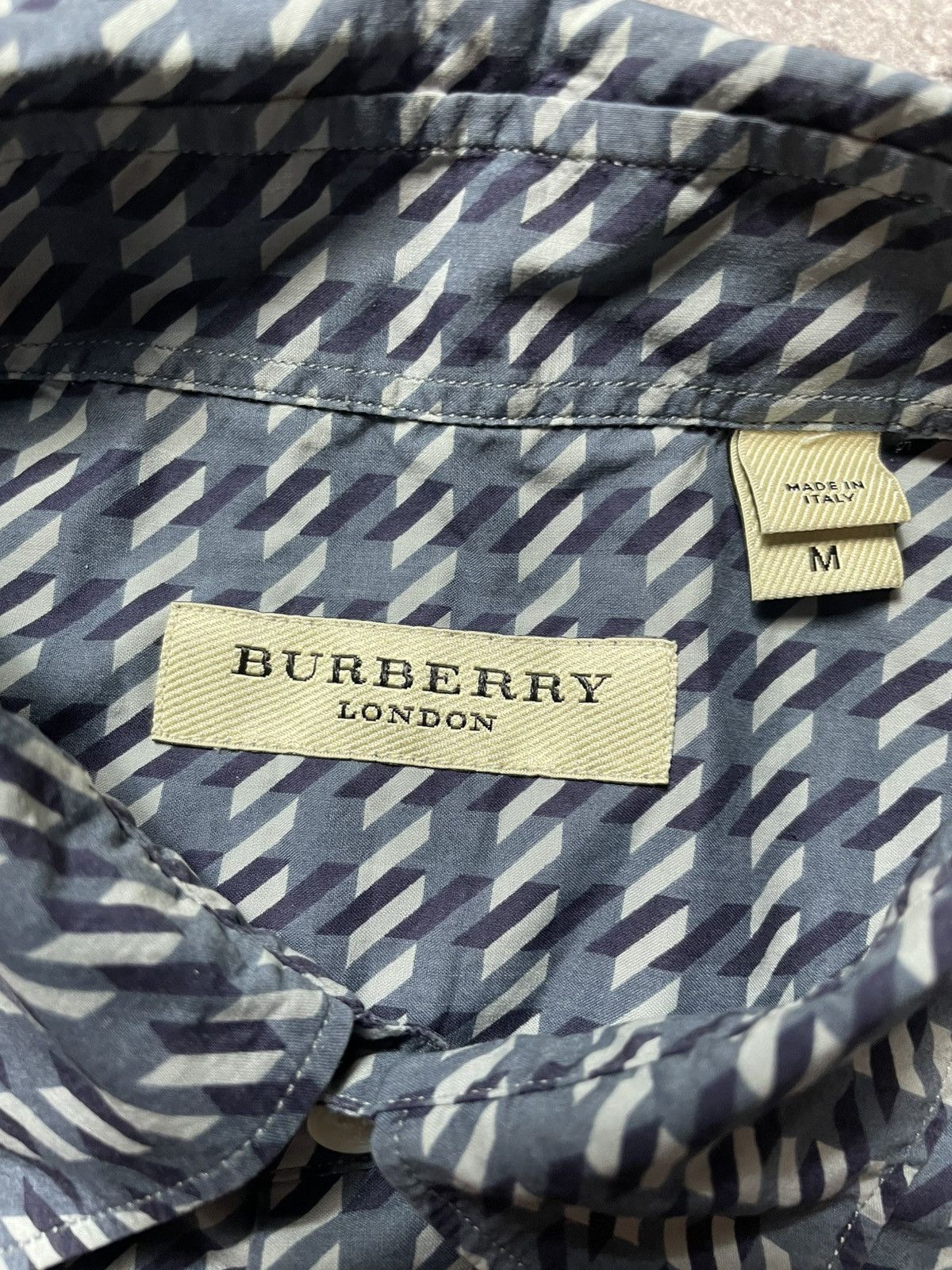 Burberry Burberry London short sleeve button up shirt Size US M / EU 48-50 / 2 - 6 Thumbnail