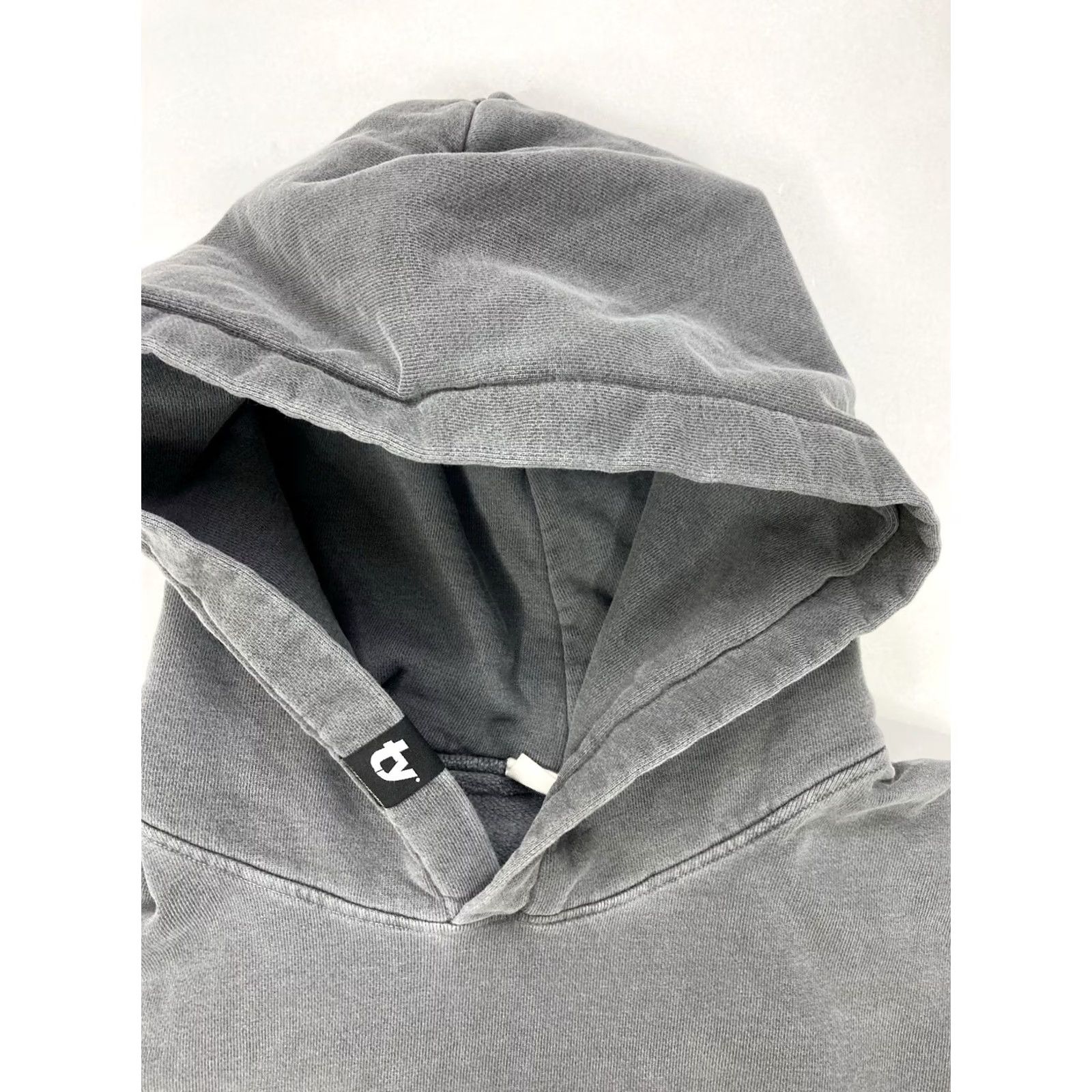 Vintage VINTAGE Thirty Years Heavyweight Pullover Hoodie Women XXL Gray Thirtyyears Size XXL / US 16-18 / IT 52-54 - 2 Thumbnail