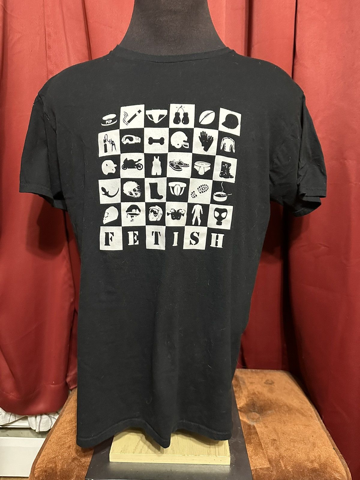Grailed Everything Fetish Shirt Y2K Sex Pop Culture Streetwear Grail Size US XL / EU 56 / 4 - 1 Thumbnail