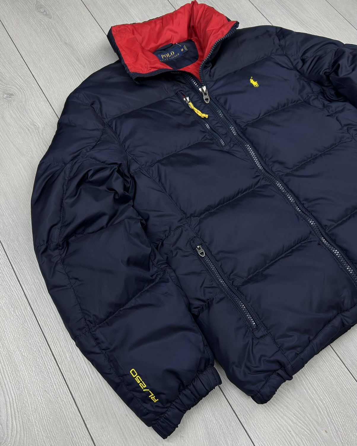 Polo Ralph Lauren Polo Ralph Lauren Down Jacket Navy Size M Size US M / EU 48-50 / 2 - 2 Thumbnail