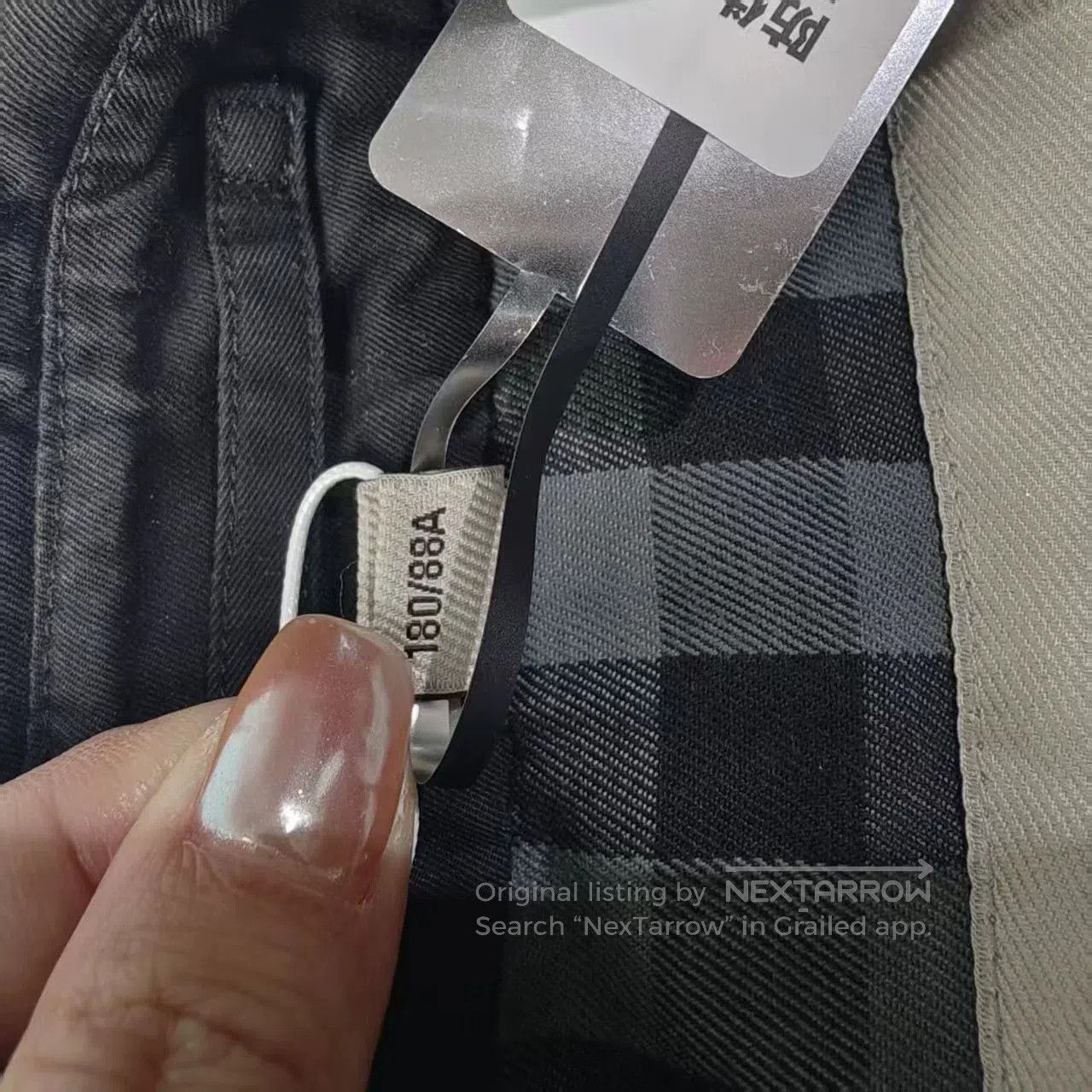 Burberry burberry kensington trench coat size 46r. Size US S / EU 44-46 / 1 - 5 Thumbnail