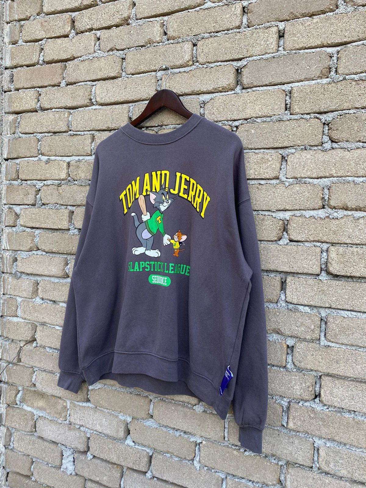 Cartoon Network Tom And Jerry Be One Soul Sequence Crewneck Sweatshirt Size US XL / EU 56 / 4 - 4 Thumbnail