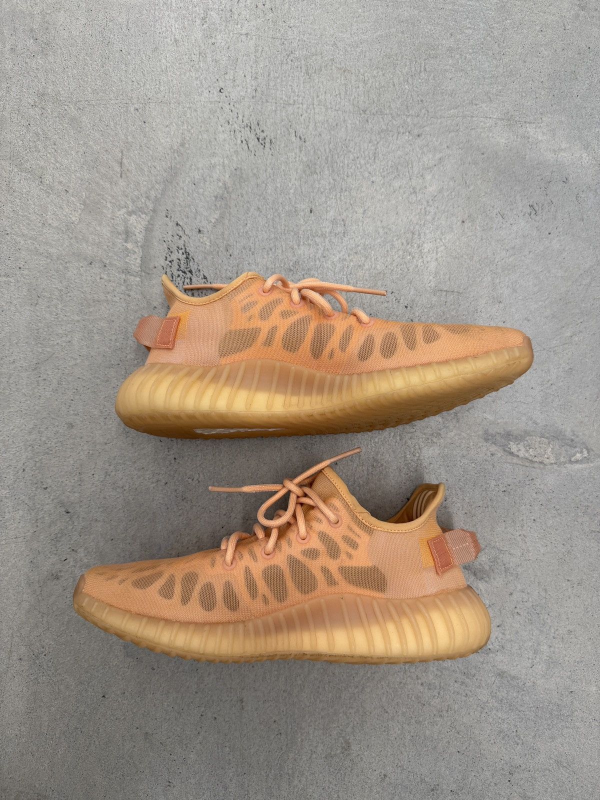 Yeezy Adidas Yeezy Boost 350 V2 Mono Clay Kanye West Ye Size US 9 / EU 42 - 2 Thumbnail
