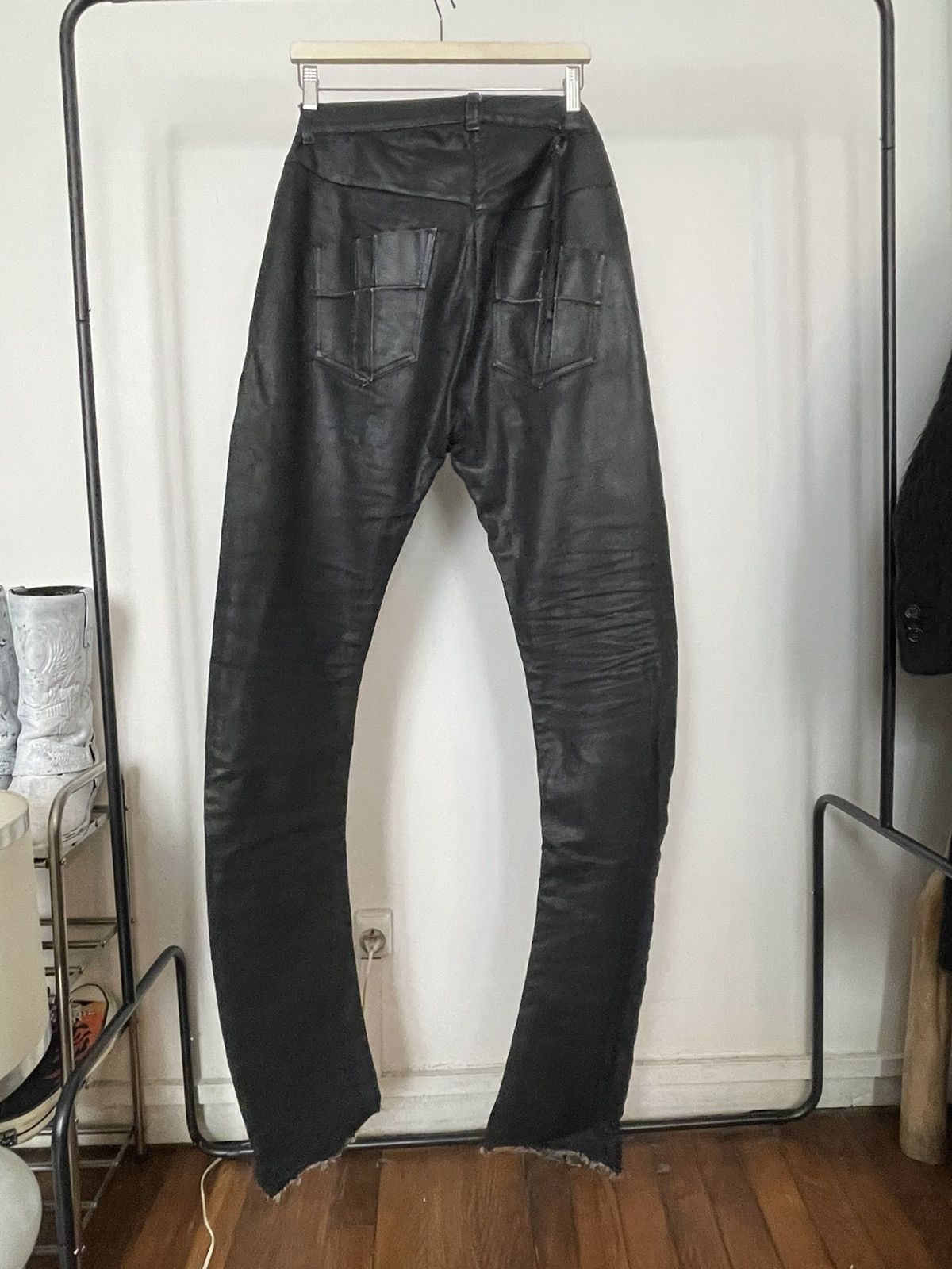 Boris Bidjan Saberi Boris Bidjan Saberi p13 raw edge Size US 32 / EU 48 - 2 Thumbnail