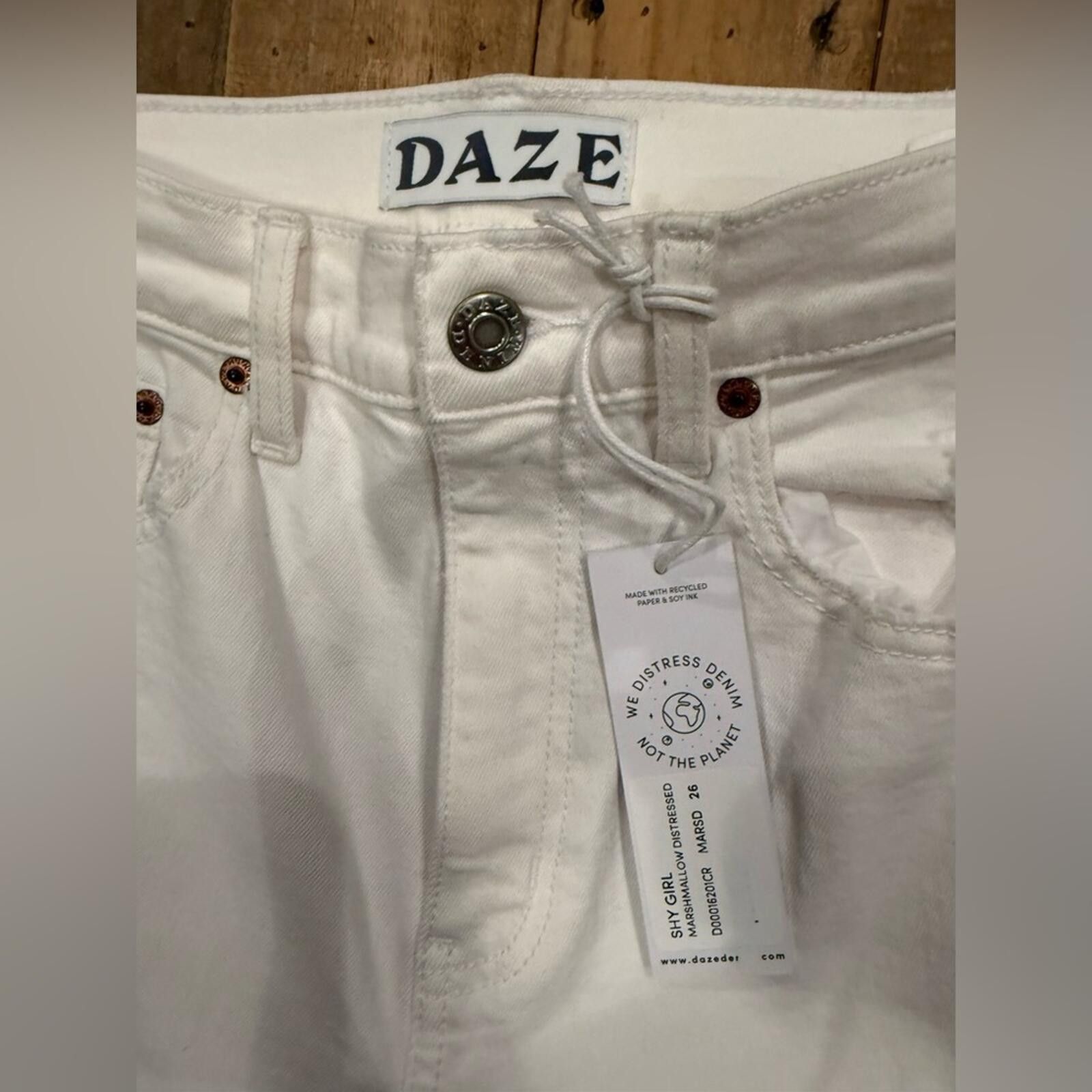 Dale Of Norway DAZE Denim Shy Girl Marshmallow White Distressed Jeans 26 Size 26" / US 2 / IT 38 - 7 Thumbnail