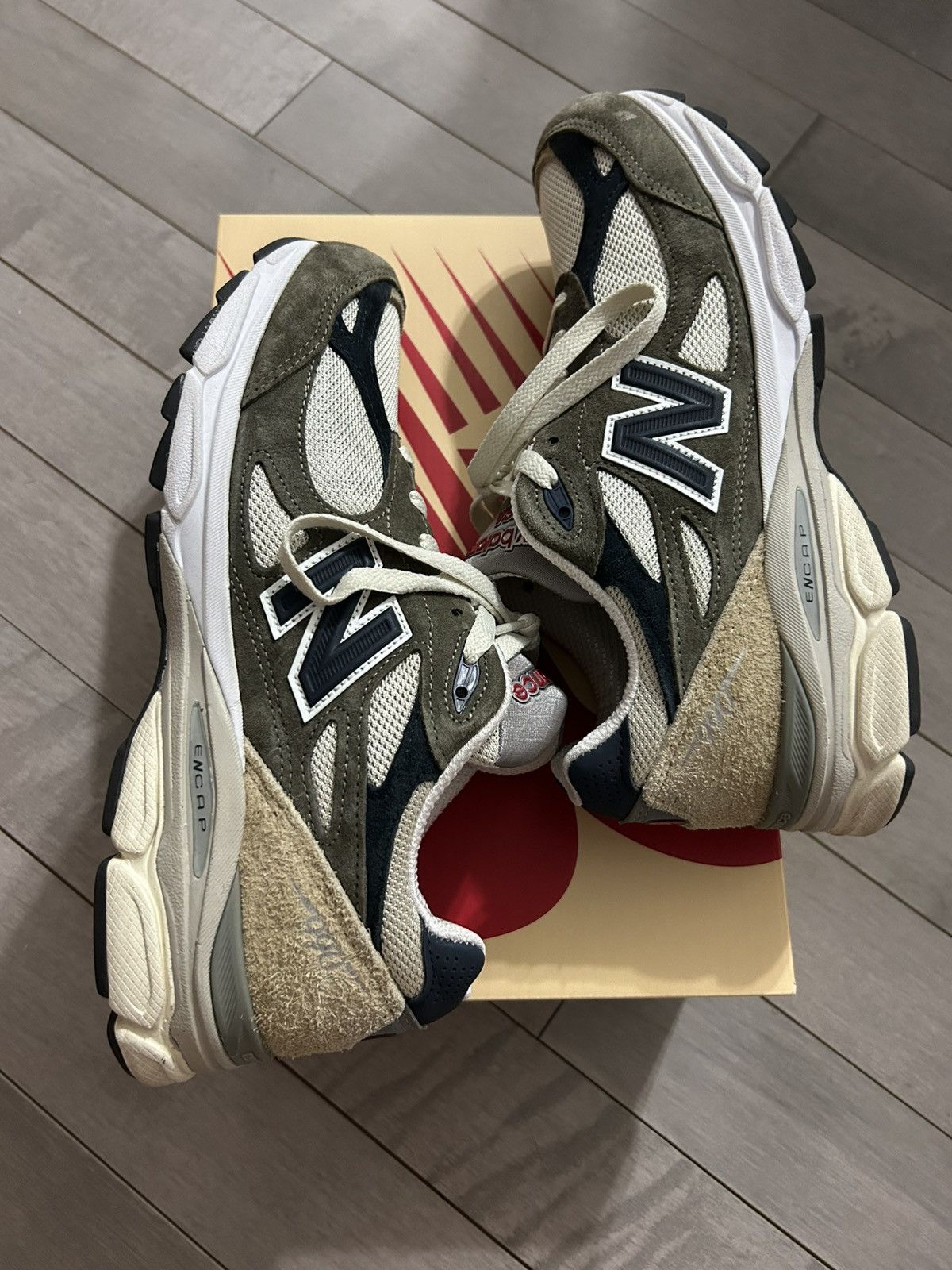New Balance New balance M990TO3 Size US 9.5 / EU 42-43 - 1 Thumbnail