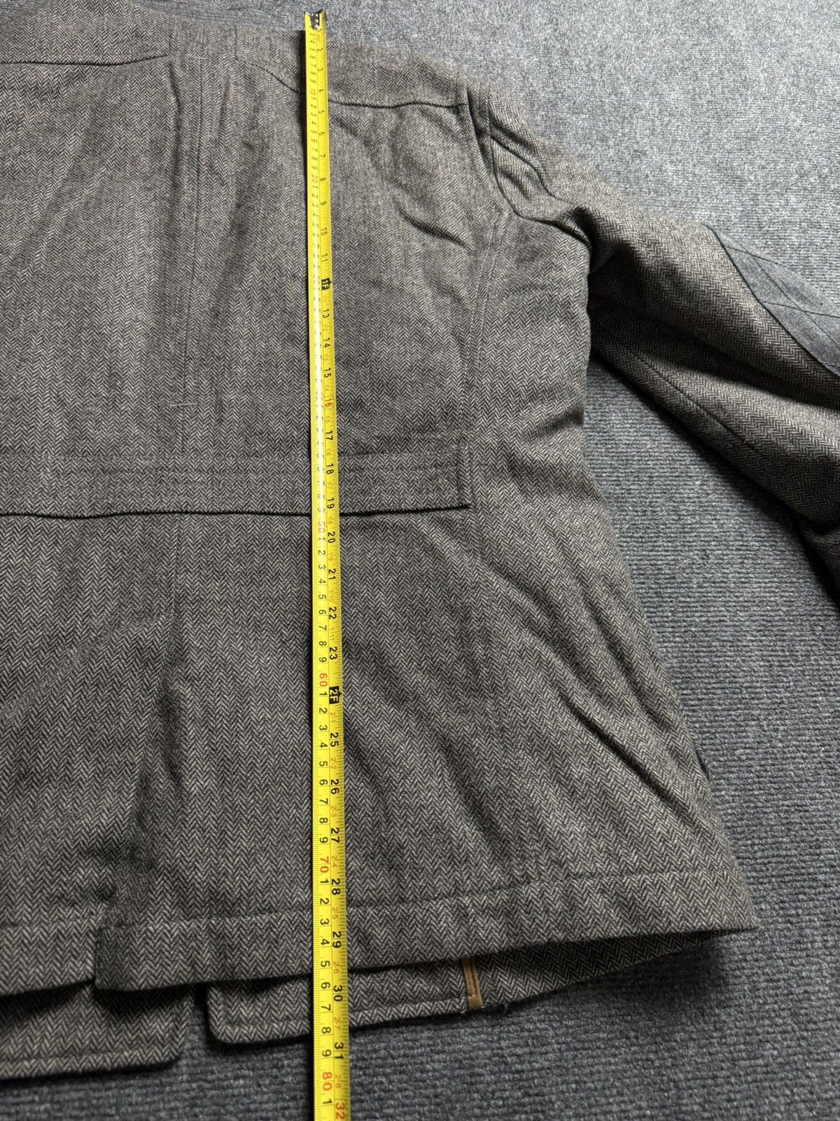 Hugo Boss Luxury 00s Hugo Boss Herringbone Field Jacket Grey Wool Size US L / EU 52-54 / 3 - 23 Thumbnail
