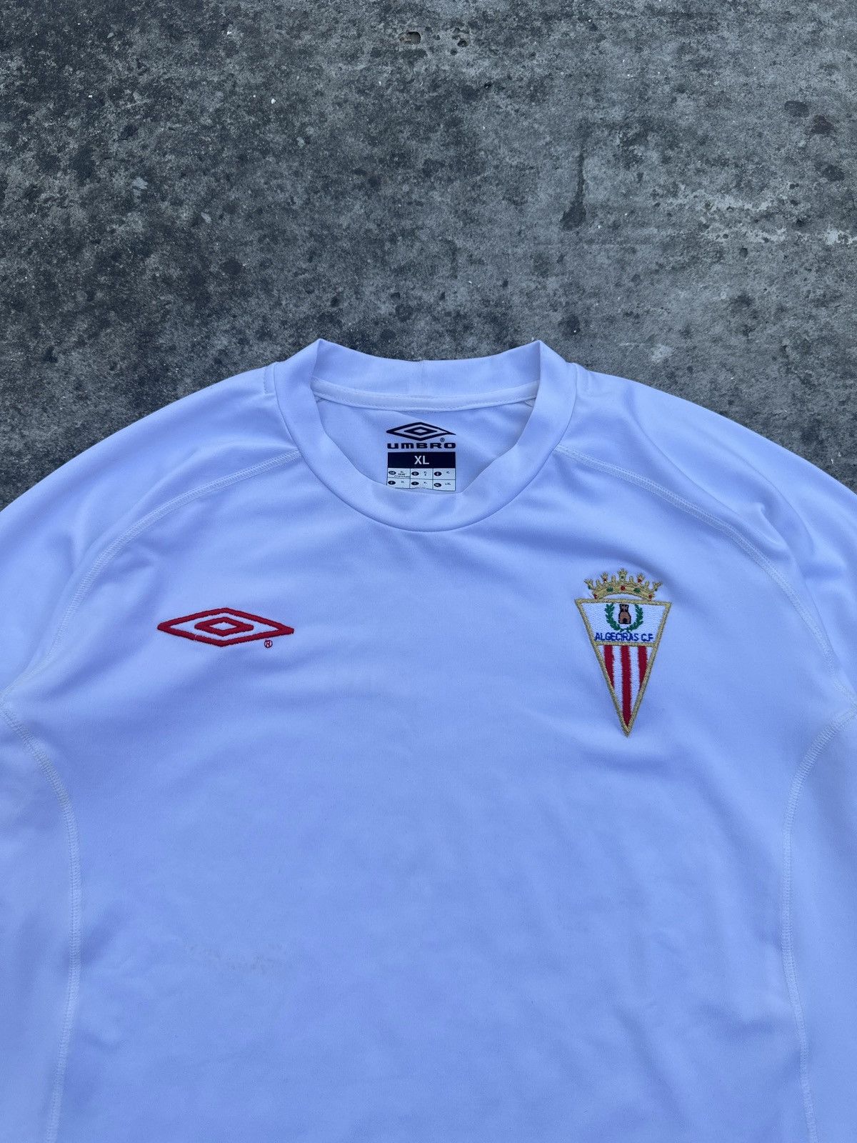 Umbro Vintage Umbro Algeciras CF Soccer Jersey Streetwear XL Spain Size US L / EU 52-54 / 3 - 3 Thumbnail