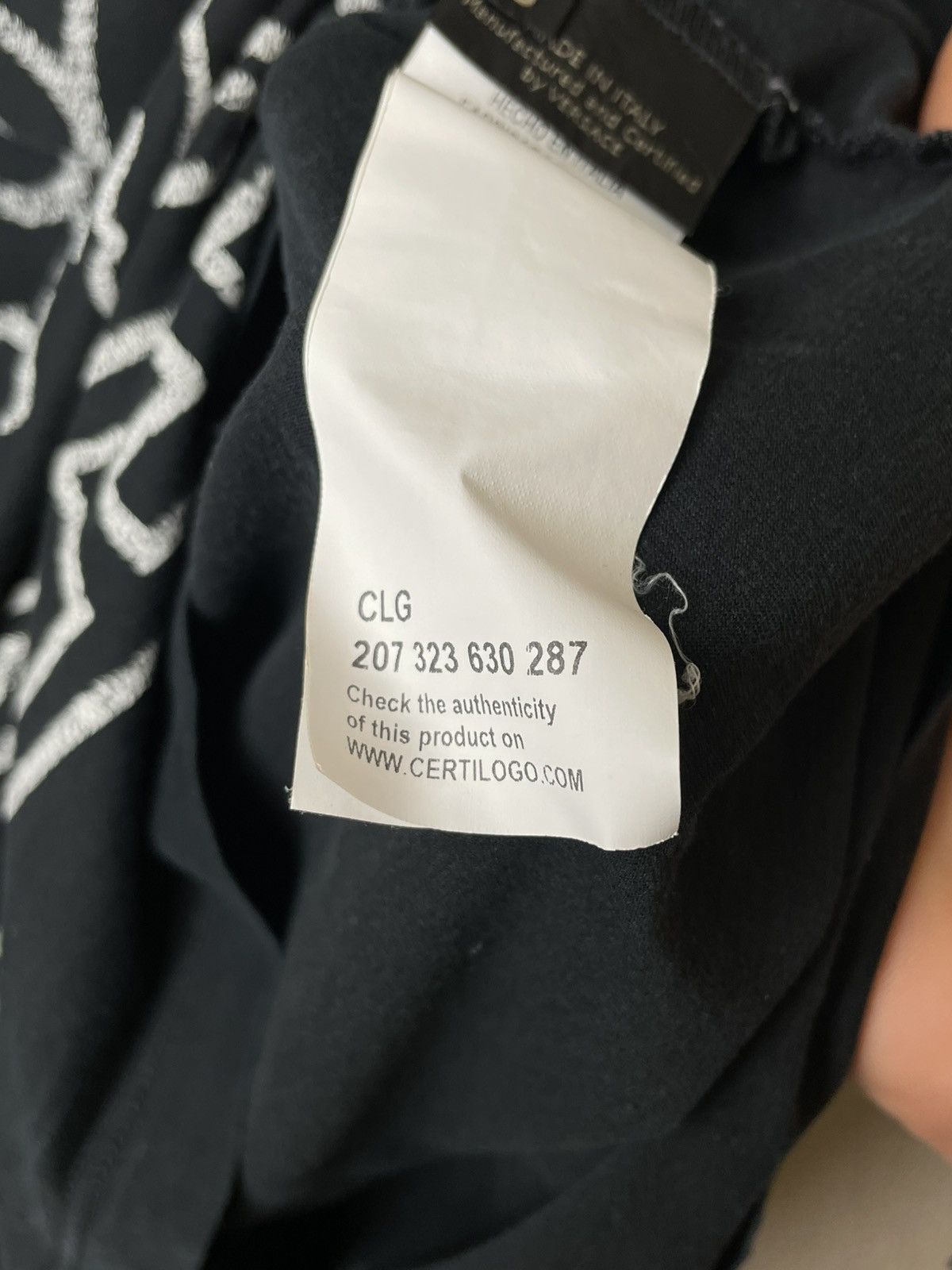 Versace Versace Medusa Distressed Tee T-shirt Size US S / EU 44-46 / 1 - 13 Thumbnail