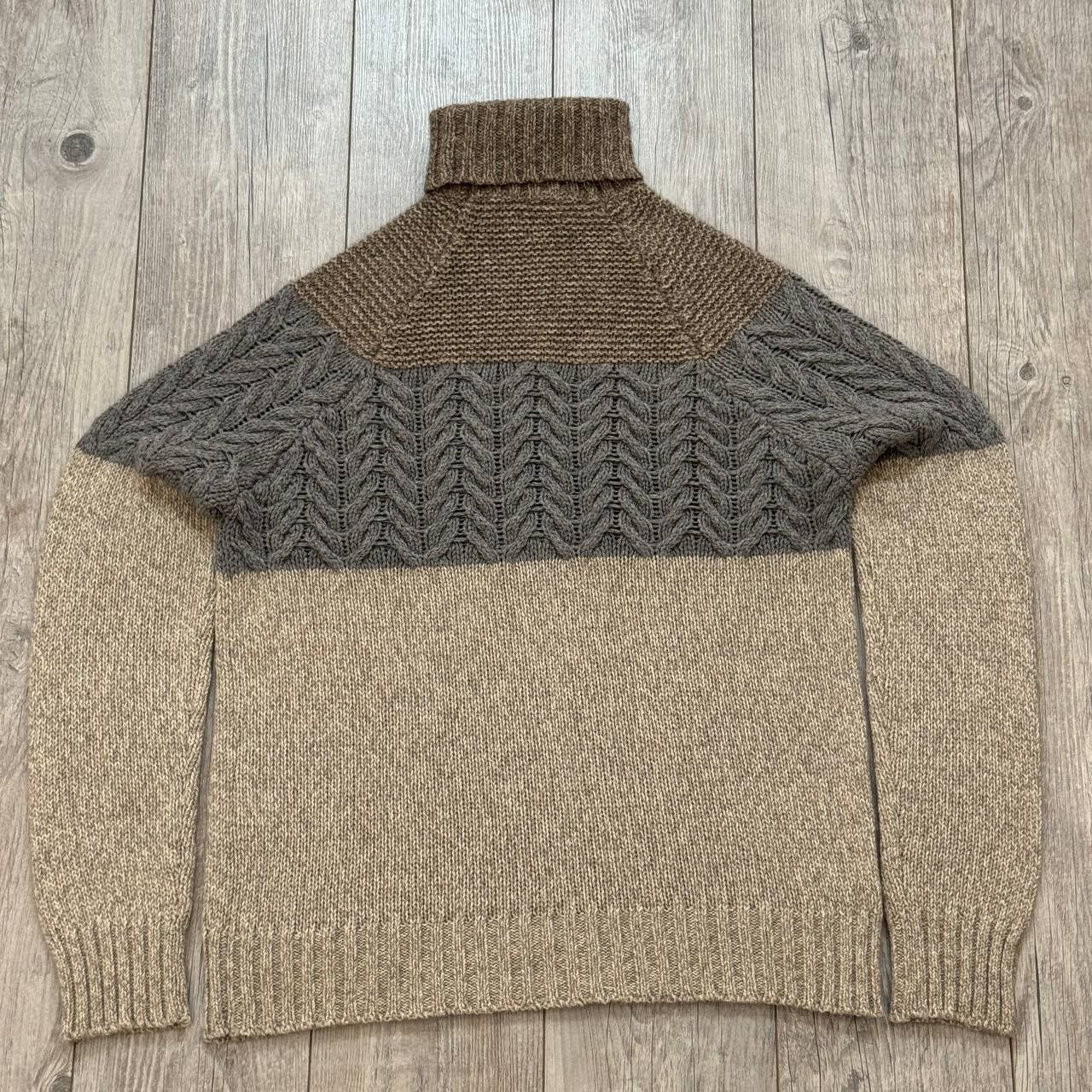 Jacob Cohen Jacob Cohen Wool/Yack Knitted Turtleneck Size US L / EU 52-54 / 3 - 1 Thumbnail