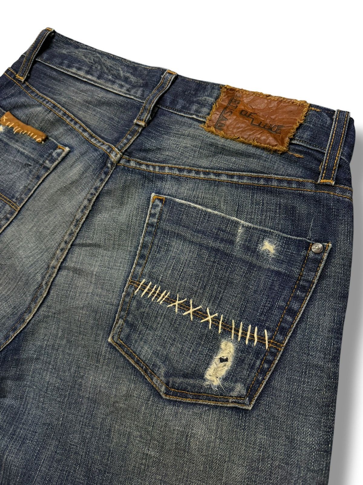 Japanese Brand Vintage Y2K Artisan De Luxe Destroy Blue | Slim Straight W32 Size US 32 / EU 48 - 8 Thumbnail