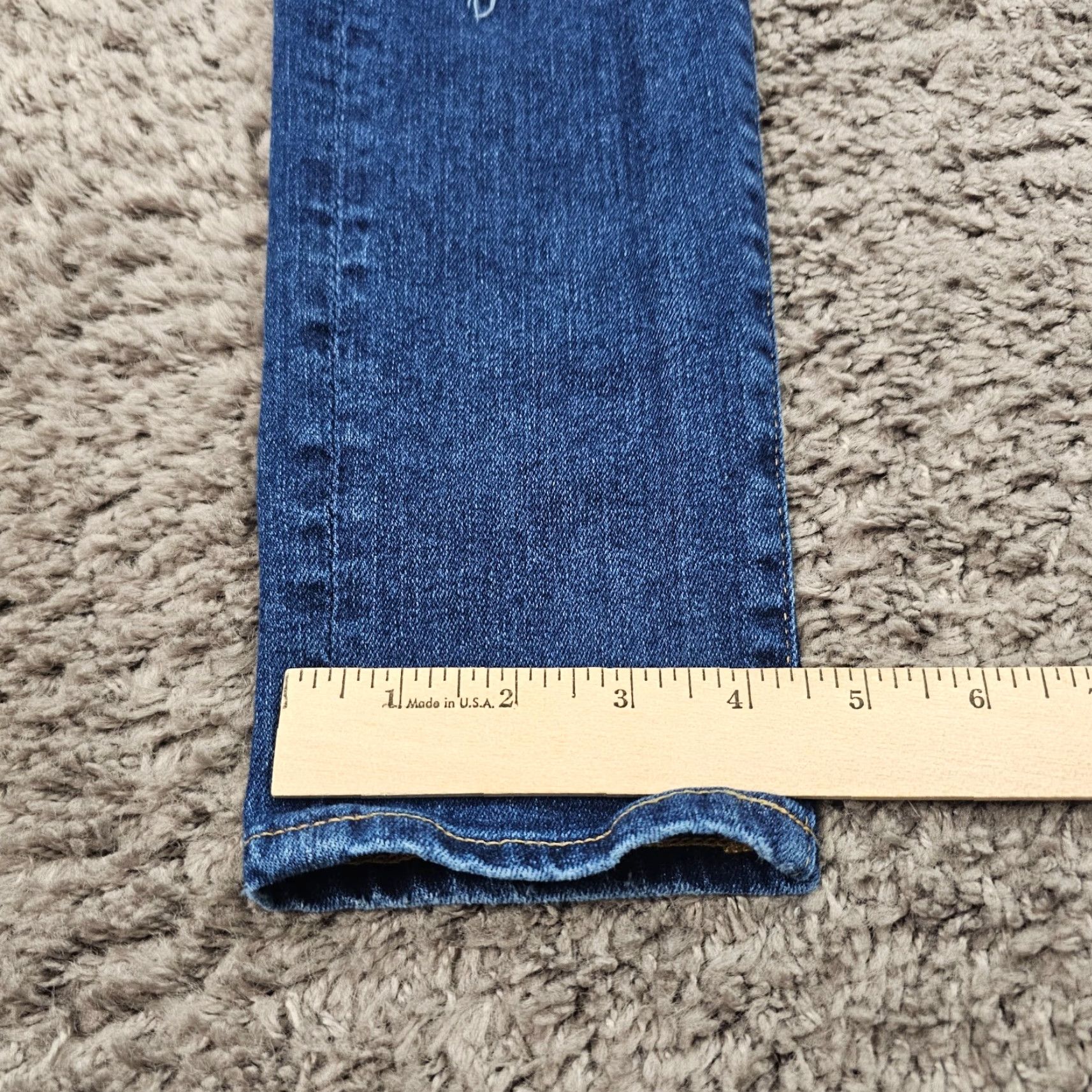 Vintage AG Adriano Goldschmied Jeans Skinny AG Farrah Dark Blue 26 Regular Inseam 28 Women denim, distressed, stretch, blue jeans, 90s-inspired? (adjust) Size 26" / US 2 / IT 38 - 7 Thumbnail