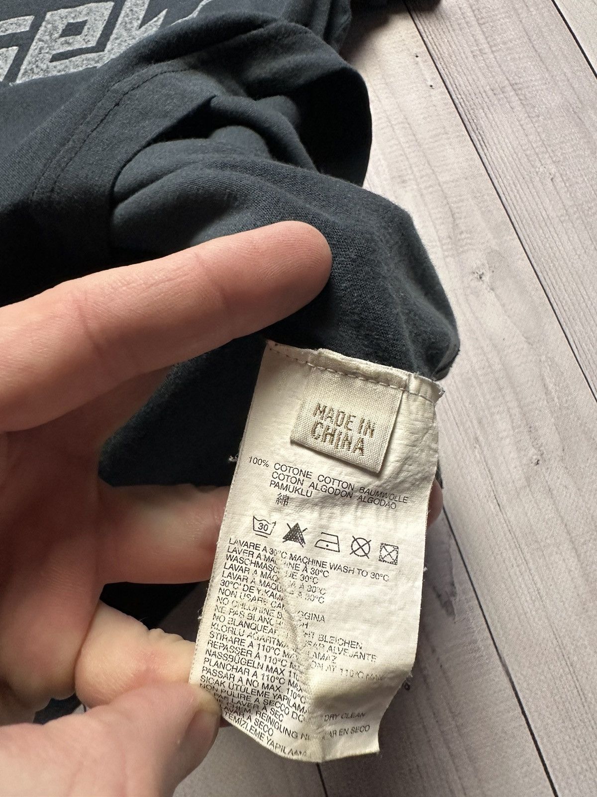 Diesel × Vintage Vintage Diesel tee rare logo size S Size US S / EU 44-46 / 1 - 3 Thumbnail