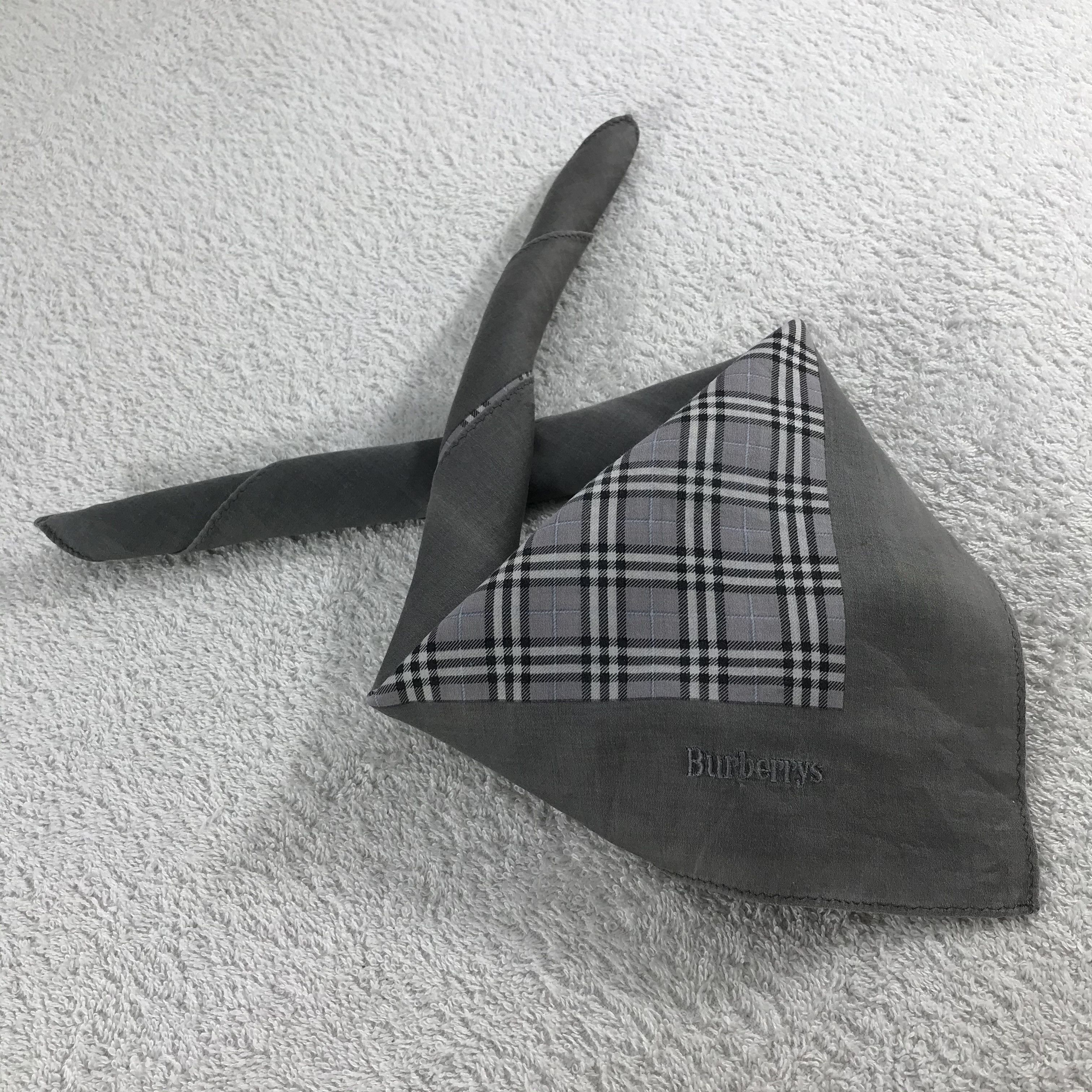 Burberry × Vintage Burberry Bandana / Handkerchief / Neckerchief - S300 Size ONE SIZE - 4 Thumbnail