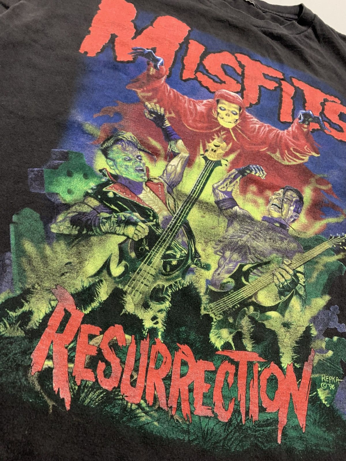 Other Vintage 1996 Misfits Resurrection Tour Tee – Repka Art, Sz-L Size US L / EU 52-54 / 3 - 2 Thumbnail