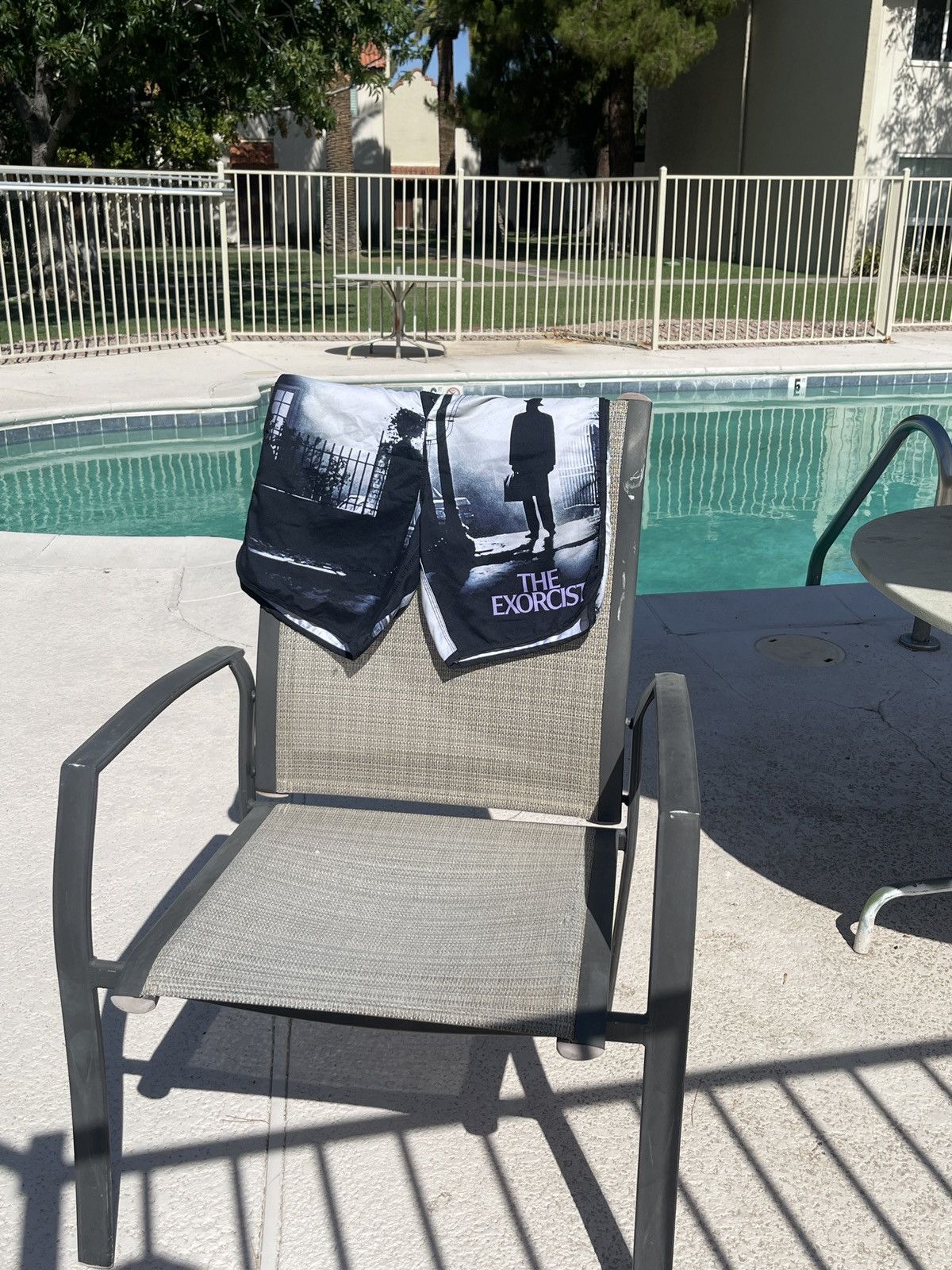 Hot Topic The Exorcist Swim Trunks 👹 Size US 30 / EU 46 - 4 Thumbnail