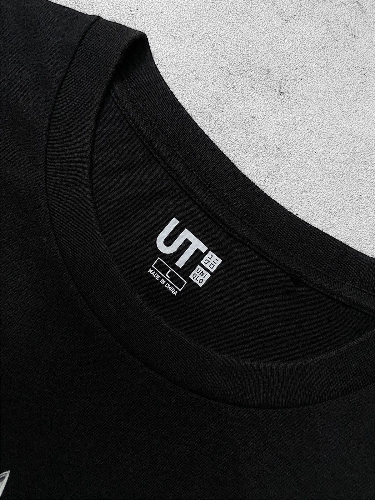 Club Sorayama × Uniqlo Uniqlo x Hajime Sorayama Hachiko Tshirt Size US L / EU 52-54 / 3 - 6 Thumbnail