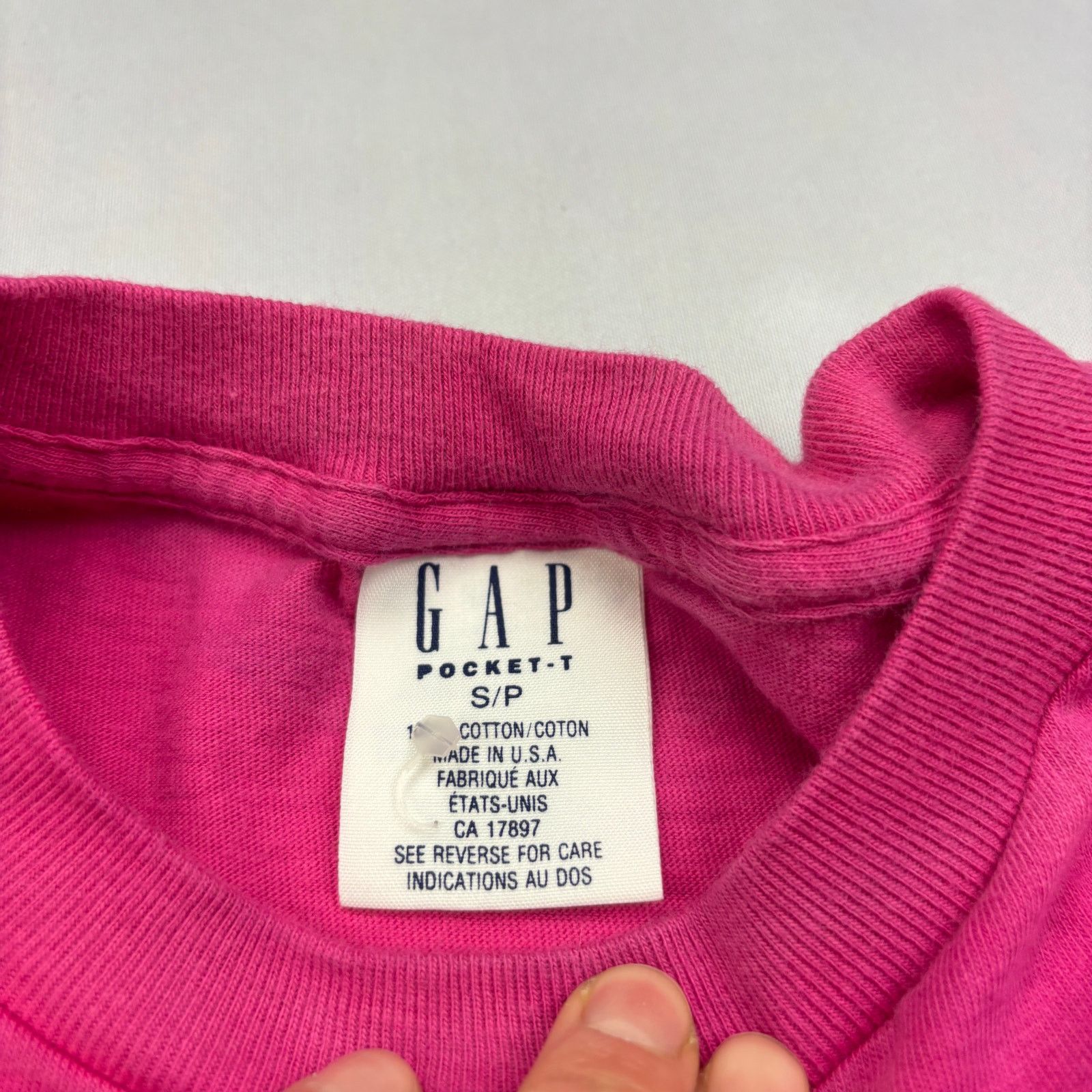 Gap Vintage 90s Gap Pocket T Shirt Pink Men's M Shadow Pocket Size US M / EU 48-50 / 2 - 4 Thumbnail