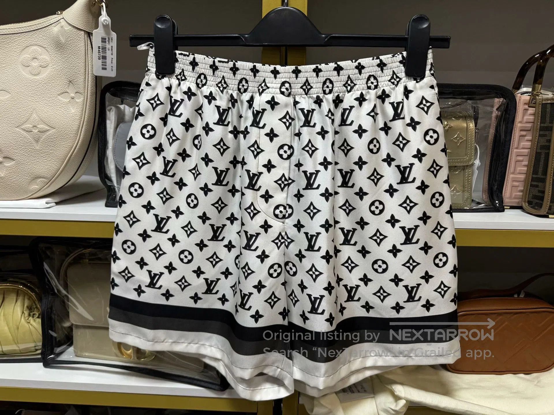 Louis Vuitton LV Logo Silk Shorts. Size 35" - 5 Thumbnail