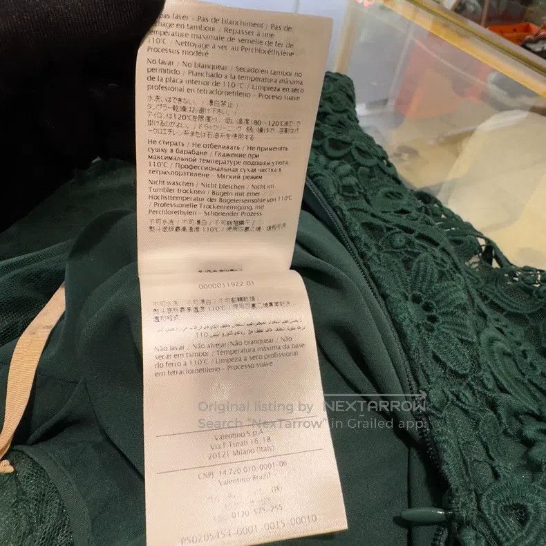 Valentino Valentino Classic lace dress Size M / US 6-8 / IT 42-44 - 9 Thumbnail