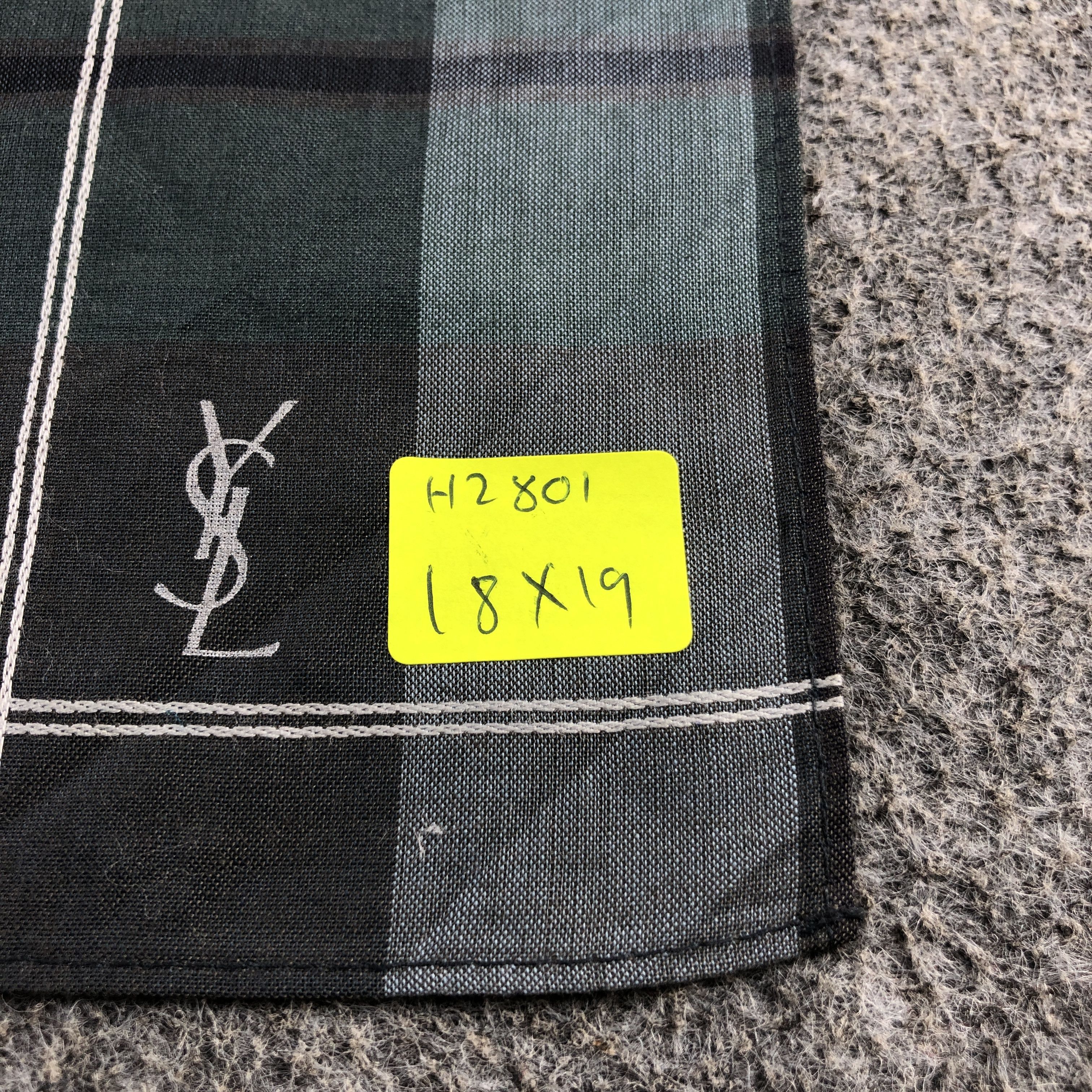 Yves Saint Laurent YSL Handkerchief Neckerchief Bandana H2801 Size ONE SIZE - 5 Thumbnail