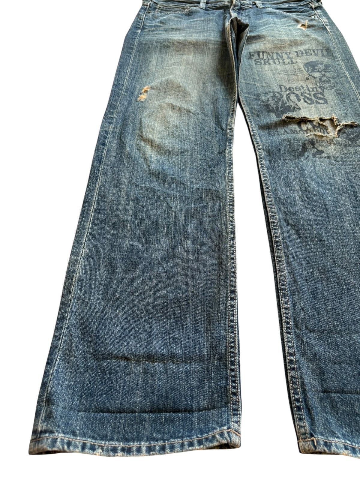 Japanese Brand × Seditionaries Vintage Japanese Brand Rusty Mud Wash Skull Rip Loose Jeans Size US 36 / EU 52 - 6 Thumbnail