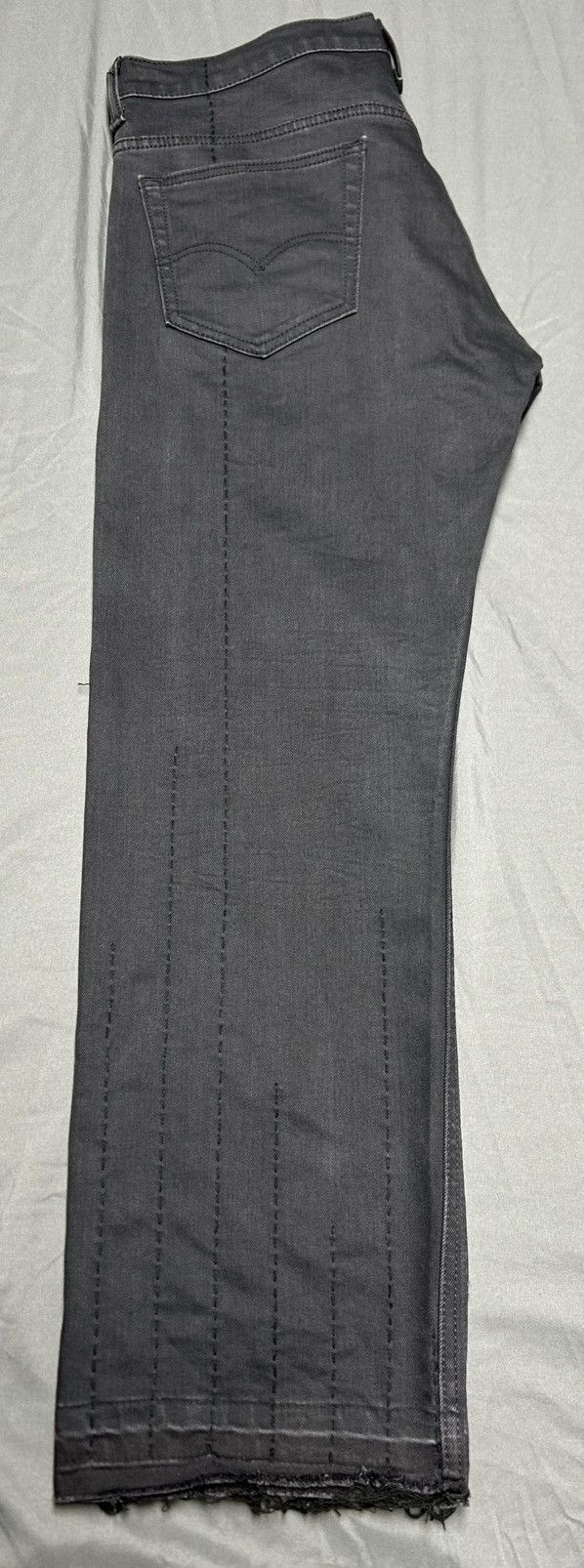 Levi's Levi’s 569 Sashiko Hand Stitched 1/1 Upcycled Unique Size US 33 - 9 Thumbnail